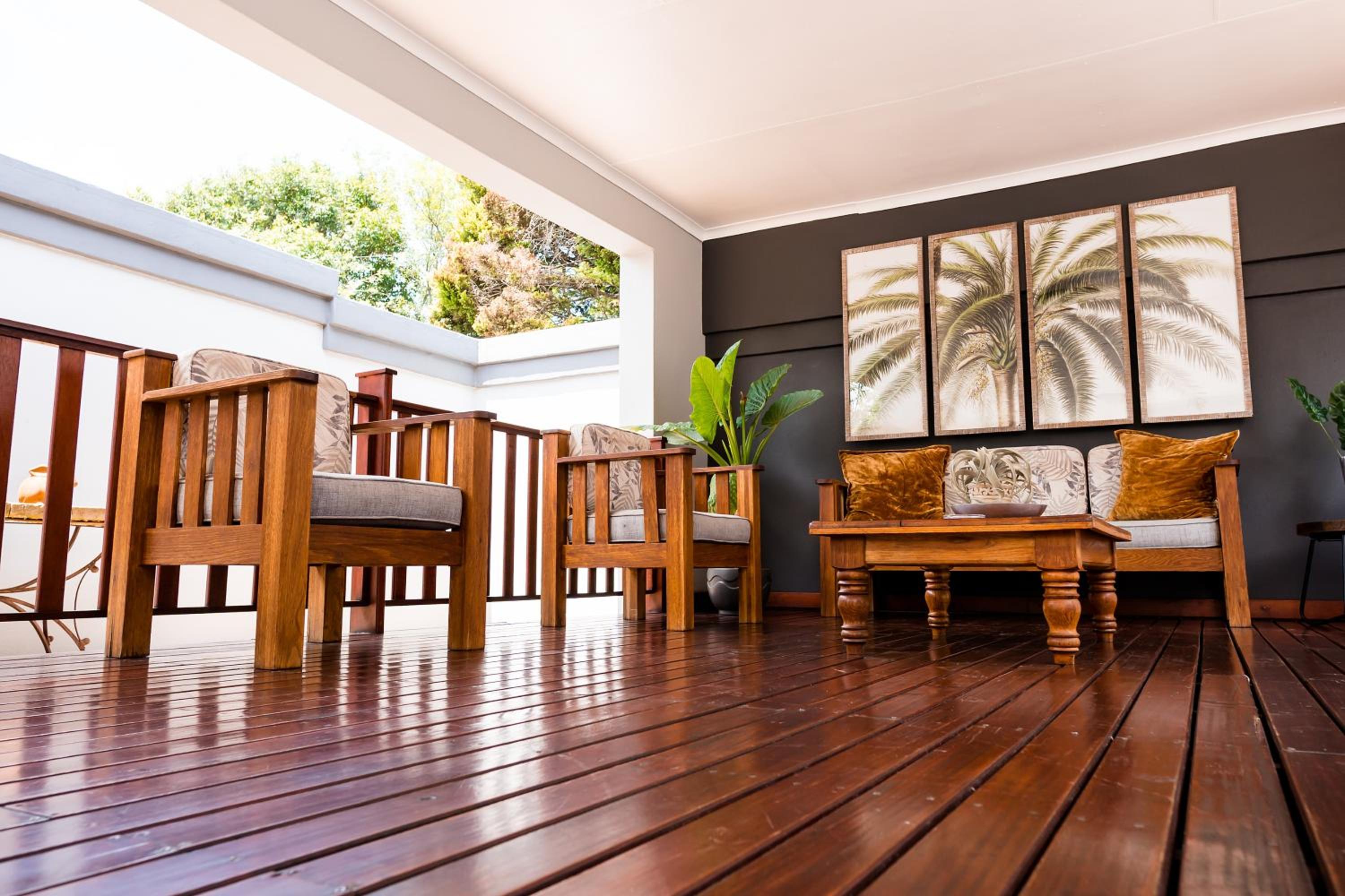 Villa Gracia Guesthouse