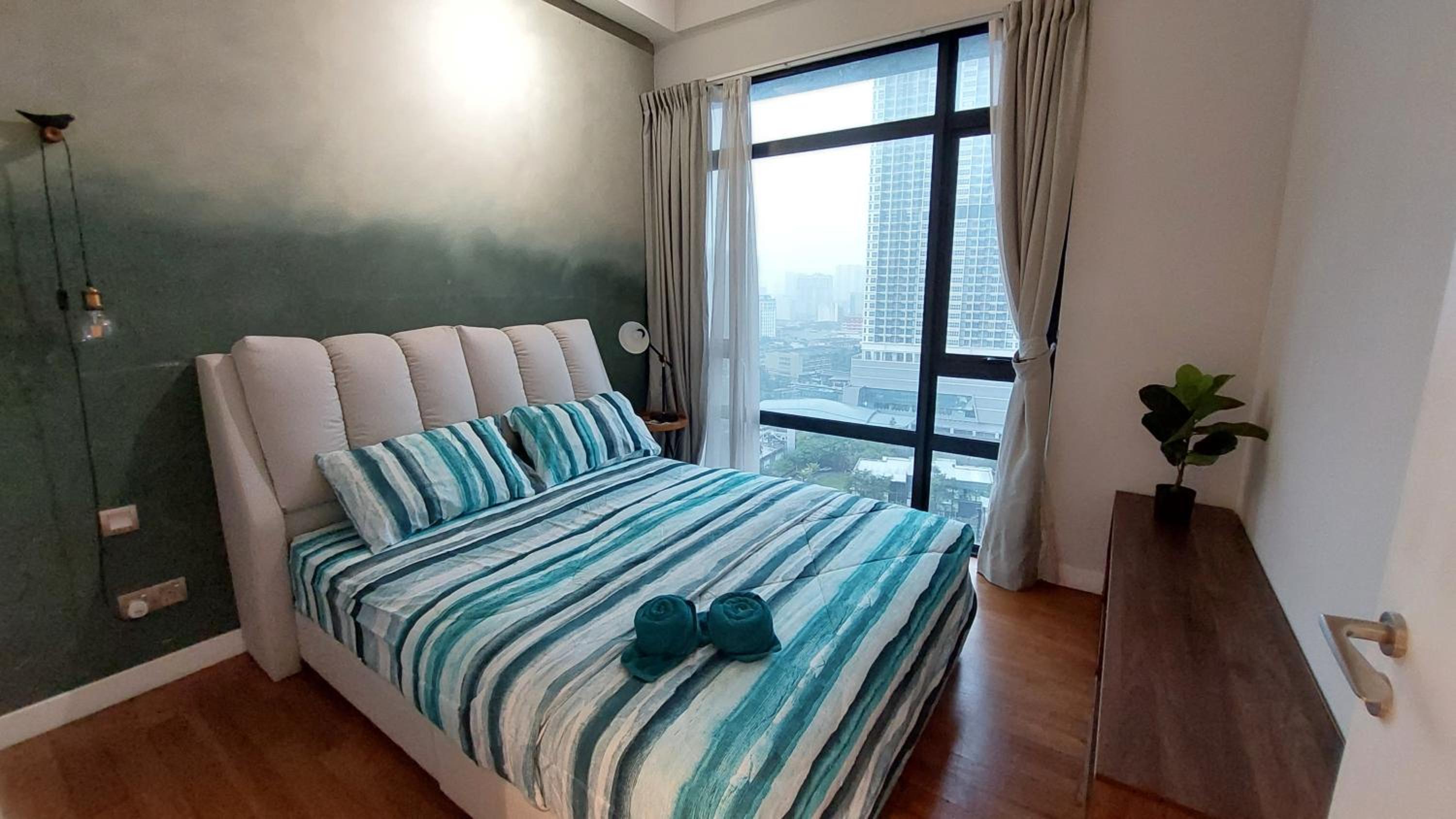 Majestic Apartment KLCC