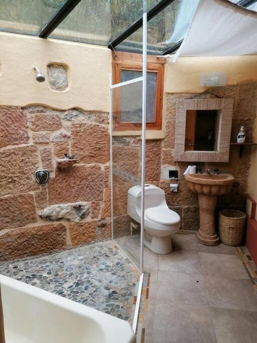 Casa unica agradable de campo con boveda