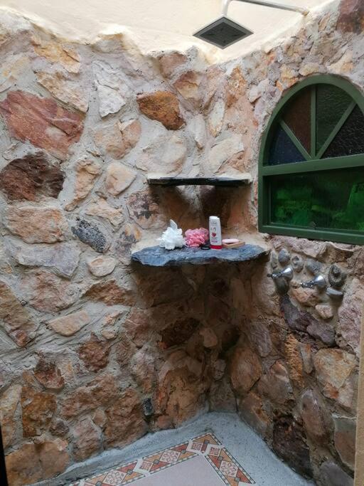 Casa unica agradable de campo con boveda