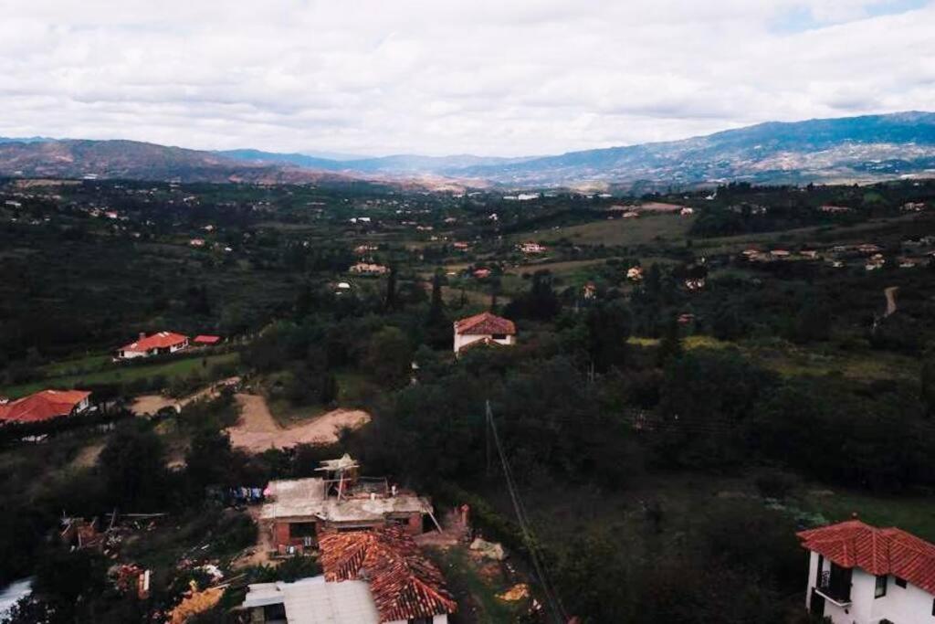 Casa unica agradable de campo con boveda
