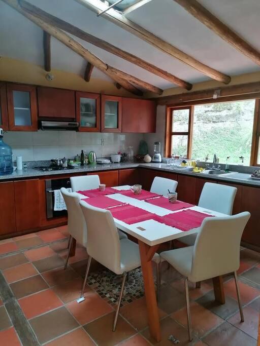 Casa unica agradable de campo con boveda