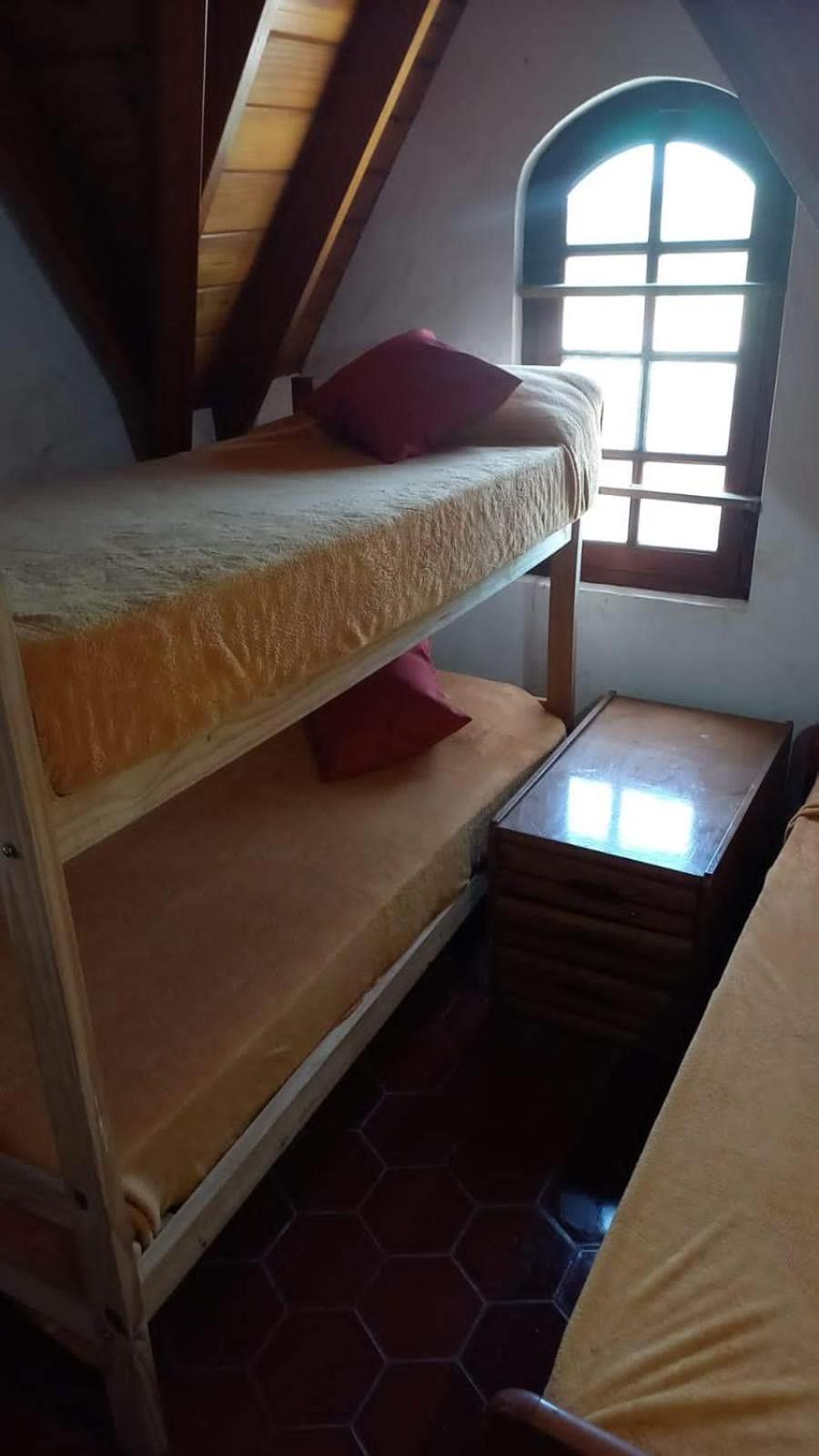 Casa Alpina espaciosa a 2 cuadras del centro de Villa Gesell y a 5 de la playa