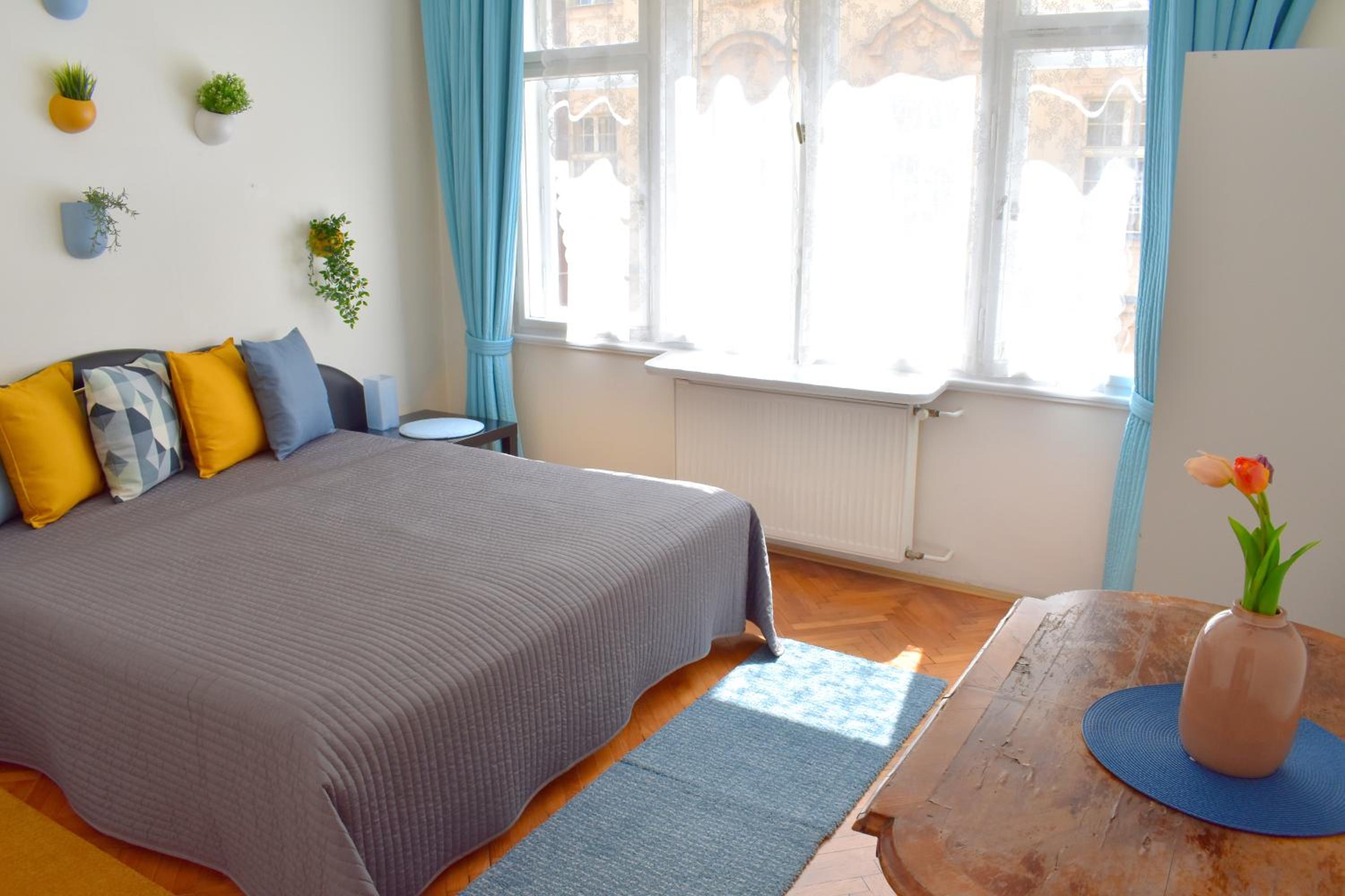 Old Town Konviktská - Bohemian Residence