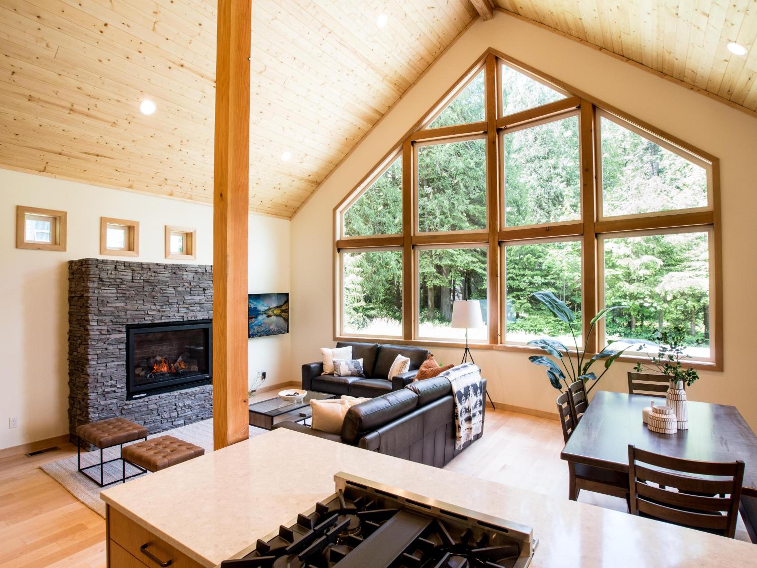 Church Mountain View Chalet view 2