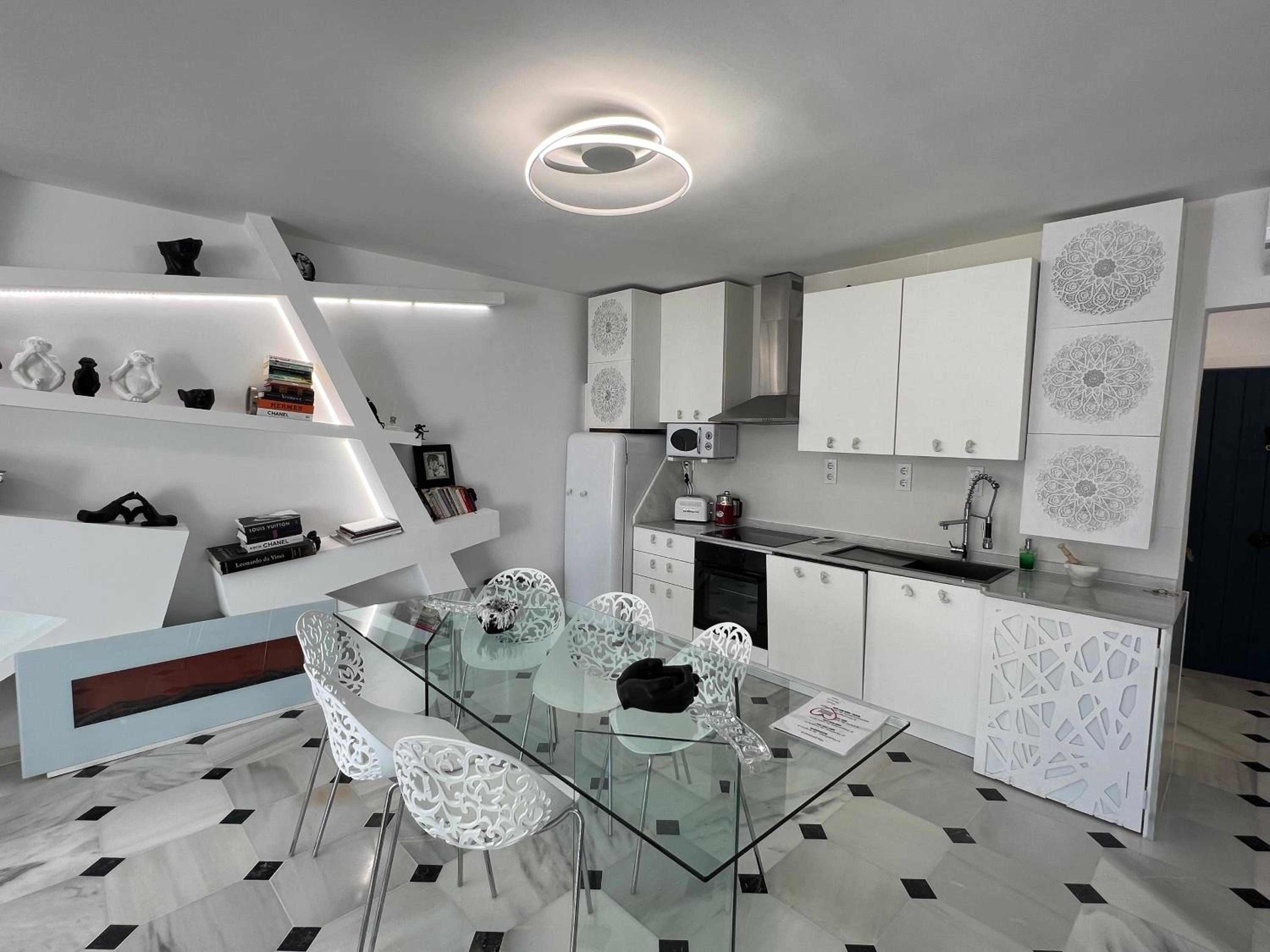 FASCINANTE Hogar en Cabo Pino en MARBELLA