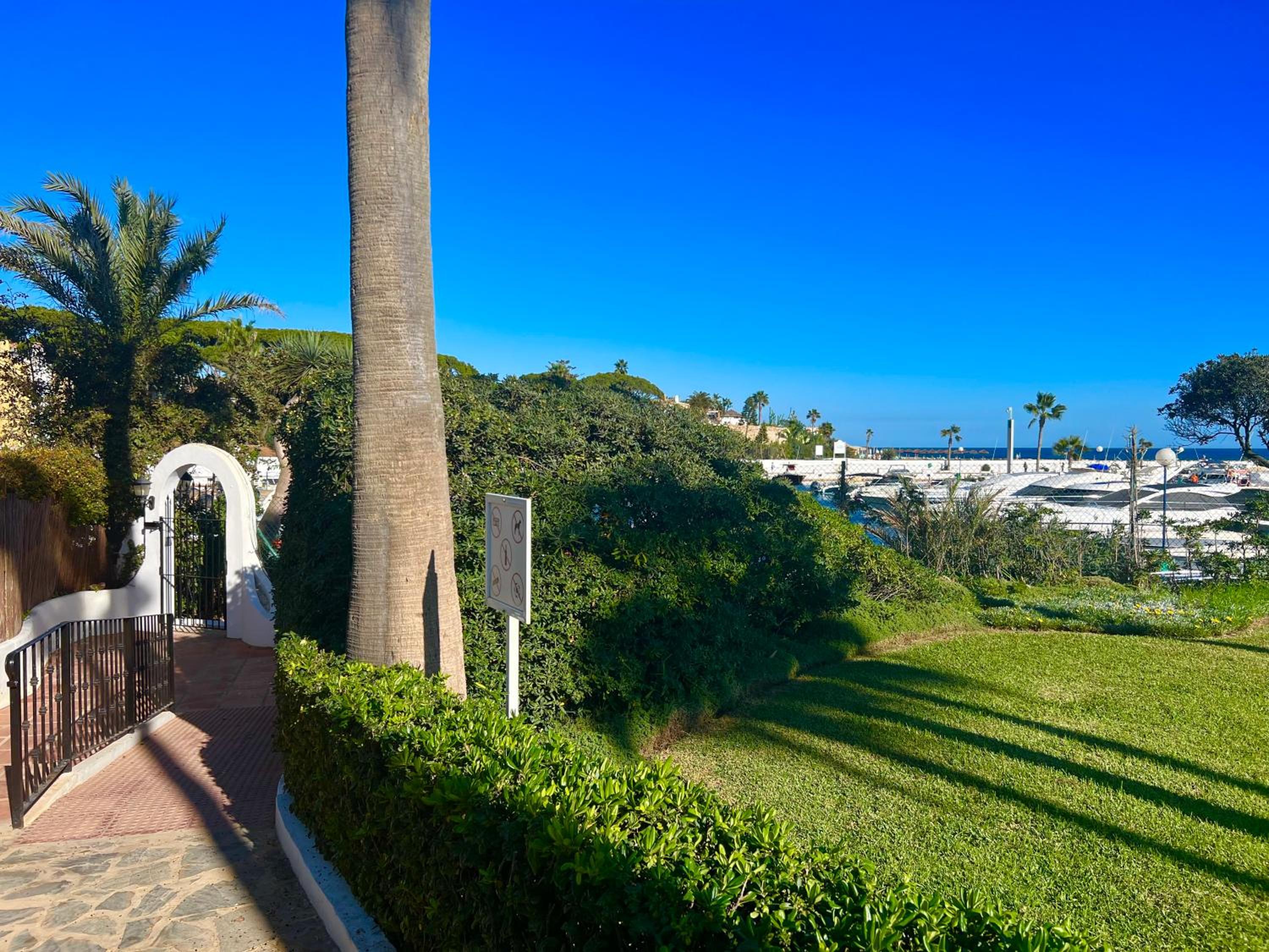 FASCINANTE Hogar en Cabo Pino en MARBELLA