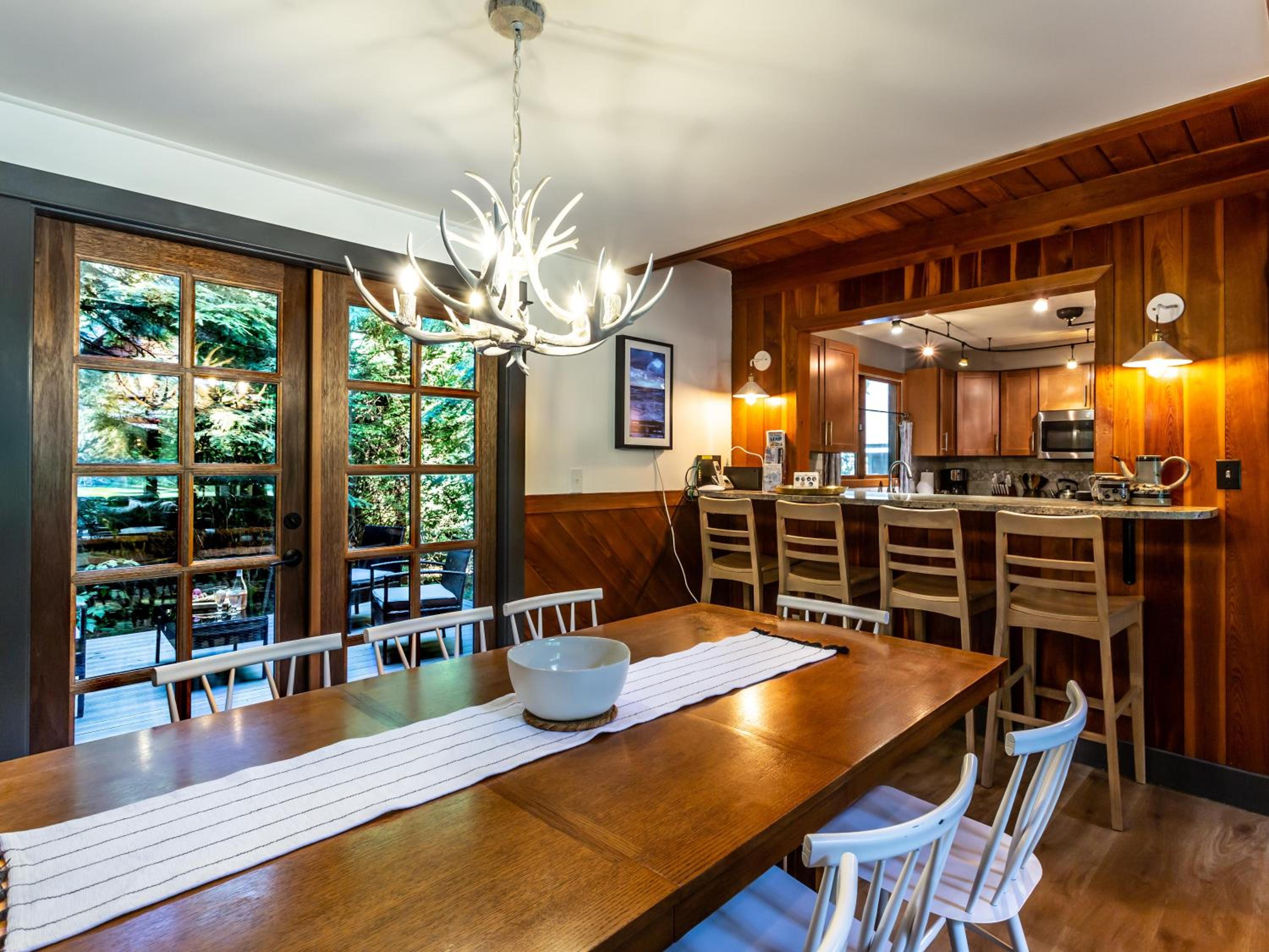 Pendleton Pines Lodge