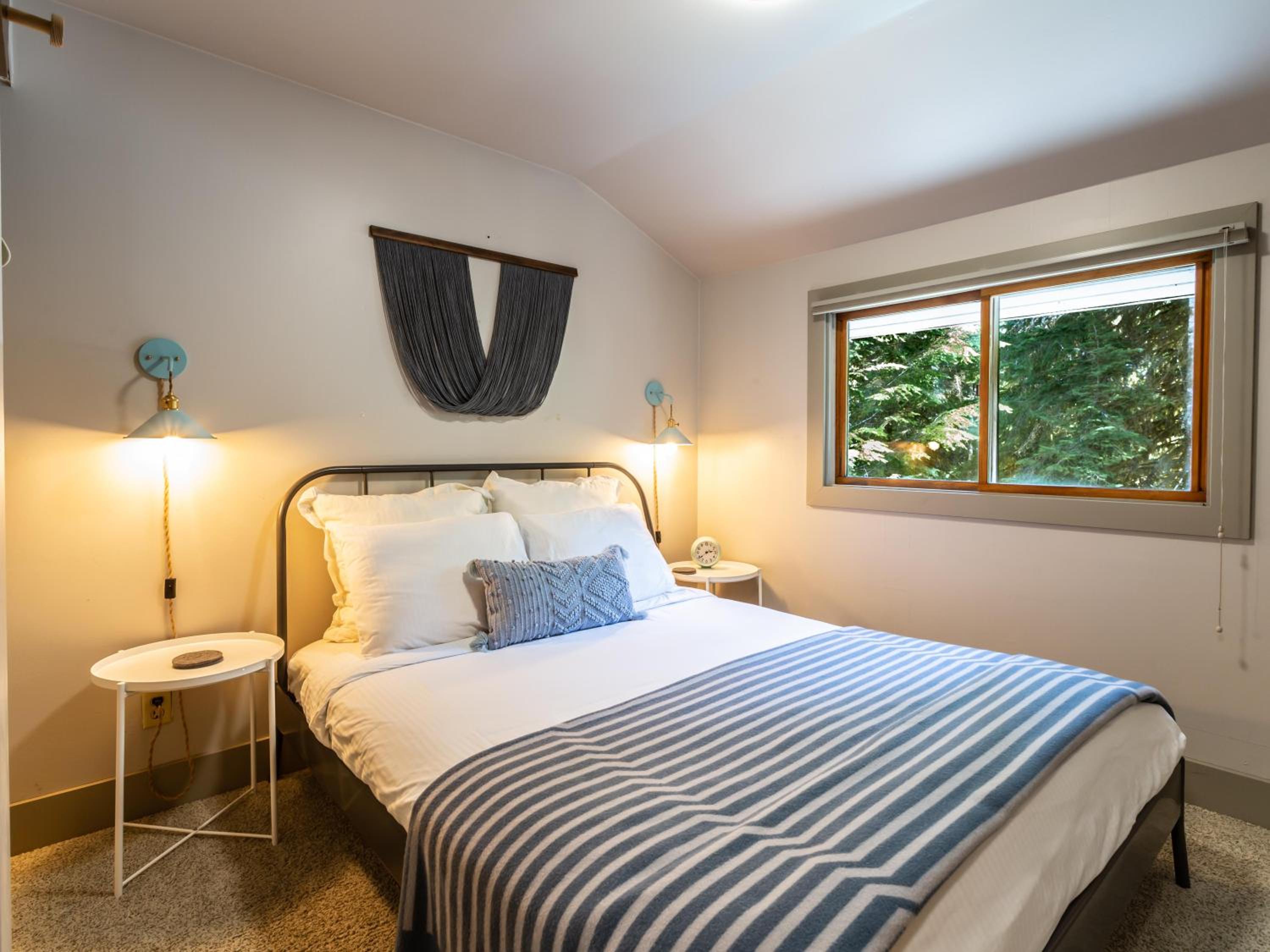 Pendleton Pines Lodge