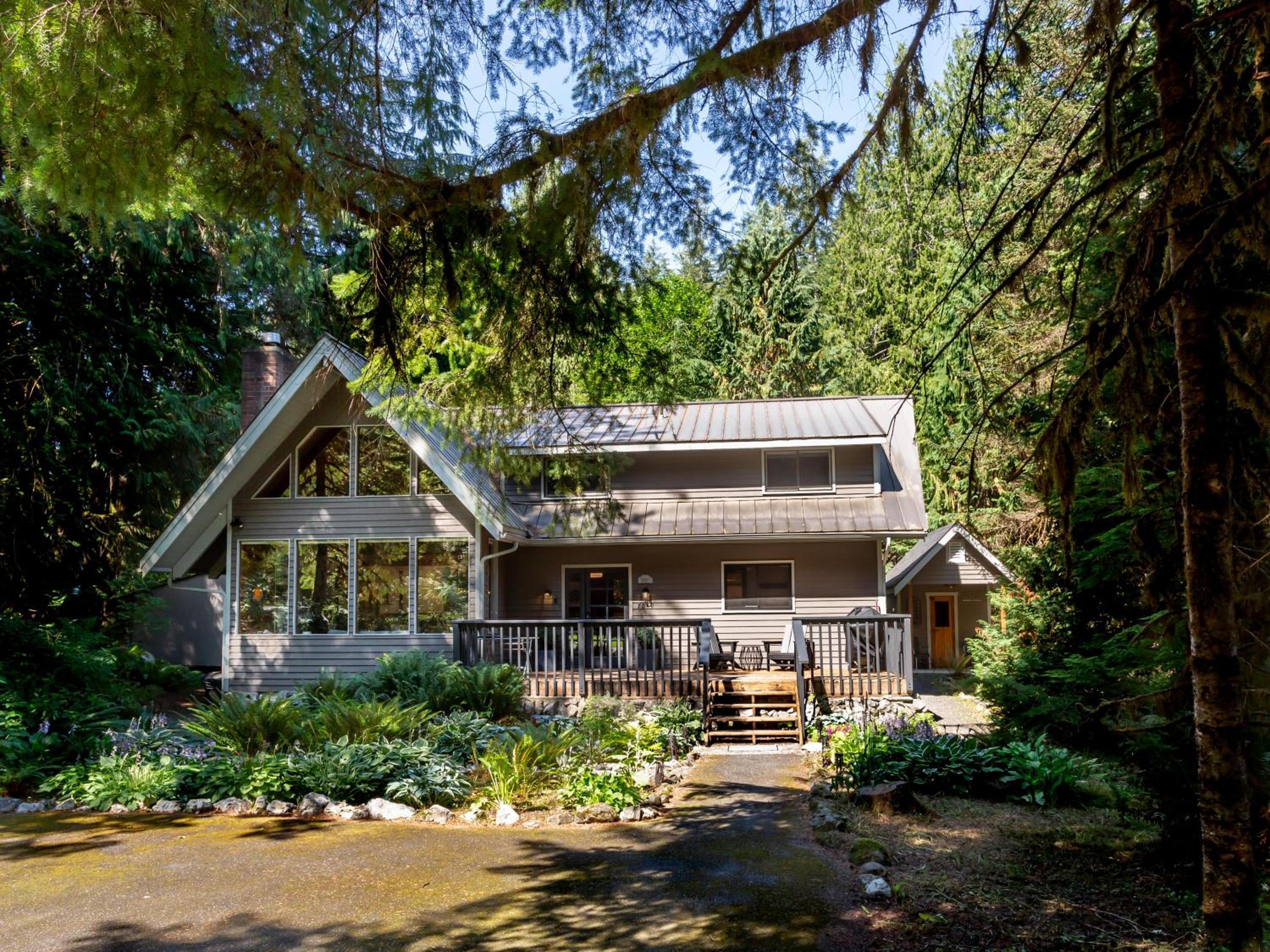 Pendleton Pines Lodge