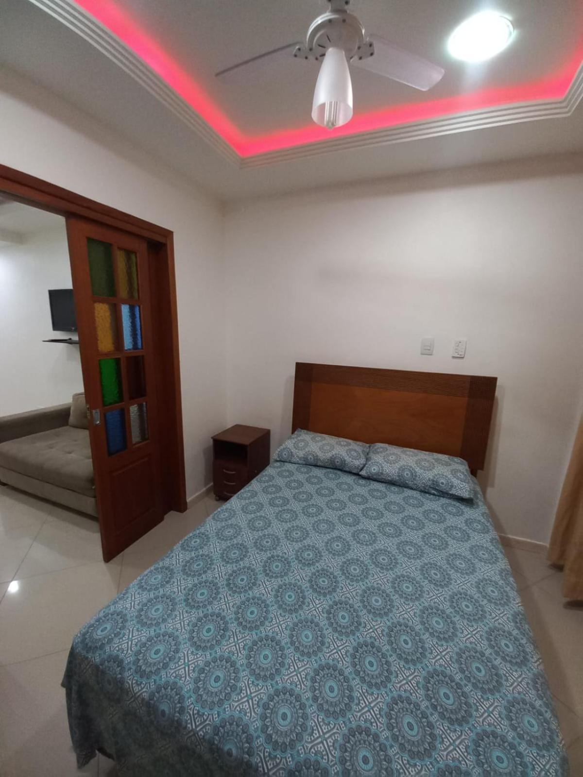 Rent Apartamento Temporada Nossa Senhora de Copacabana Rio de Janeiro