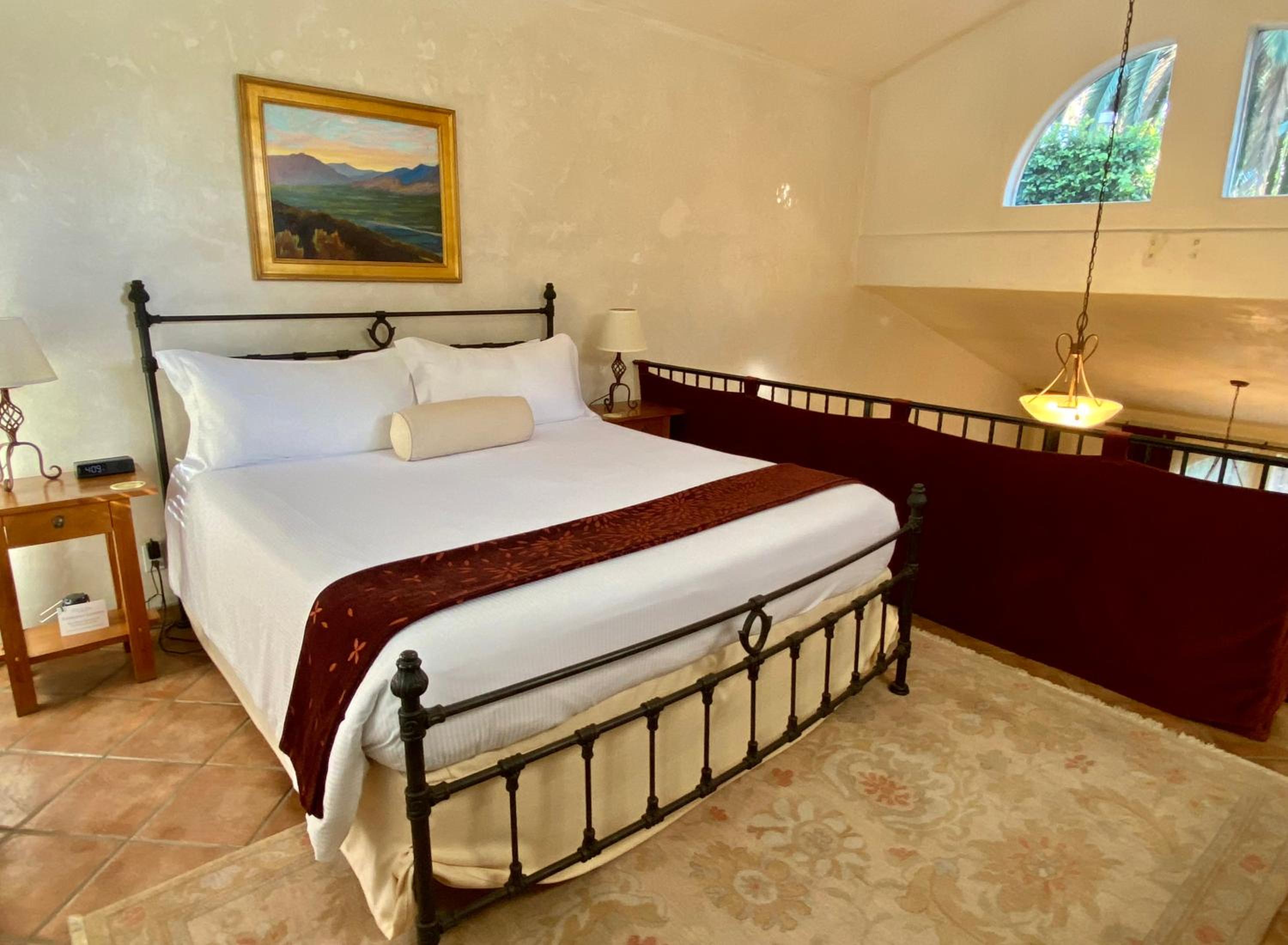 Ojai Vacations - The Emerald Iguana Inn - Property Image 26