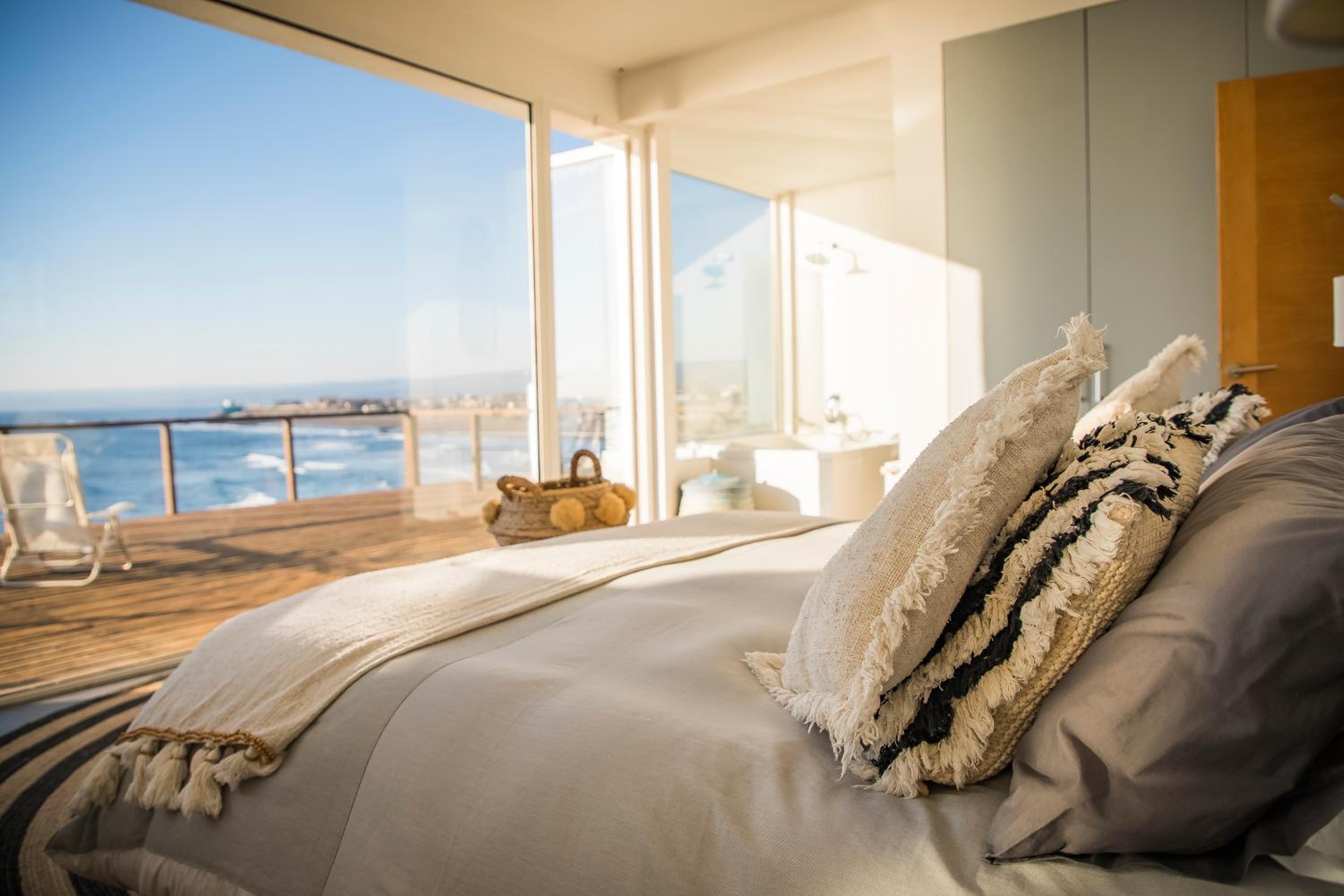 Increíble casa primera línea frente a ola Infiernillo