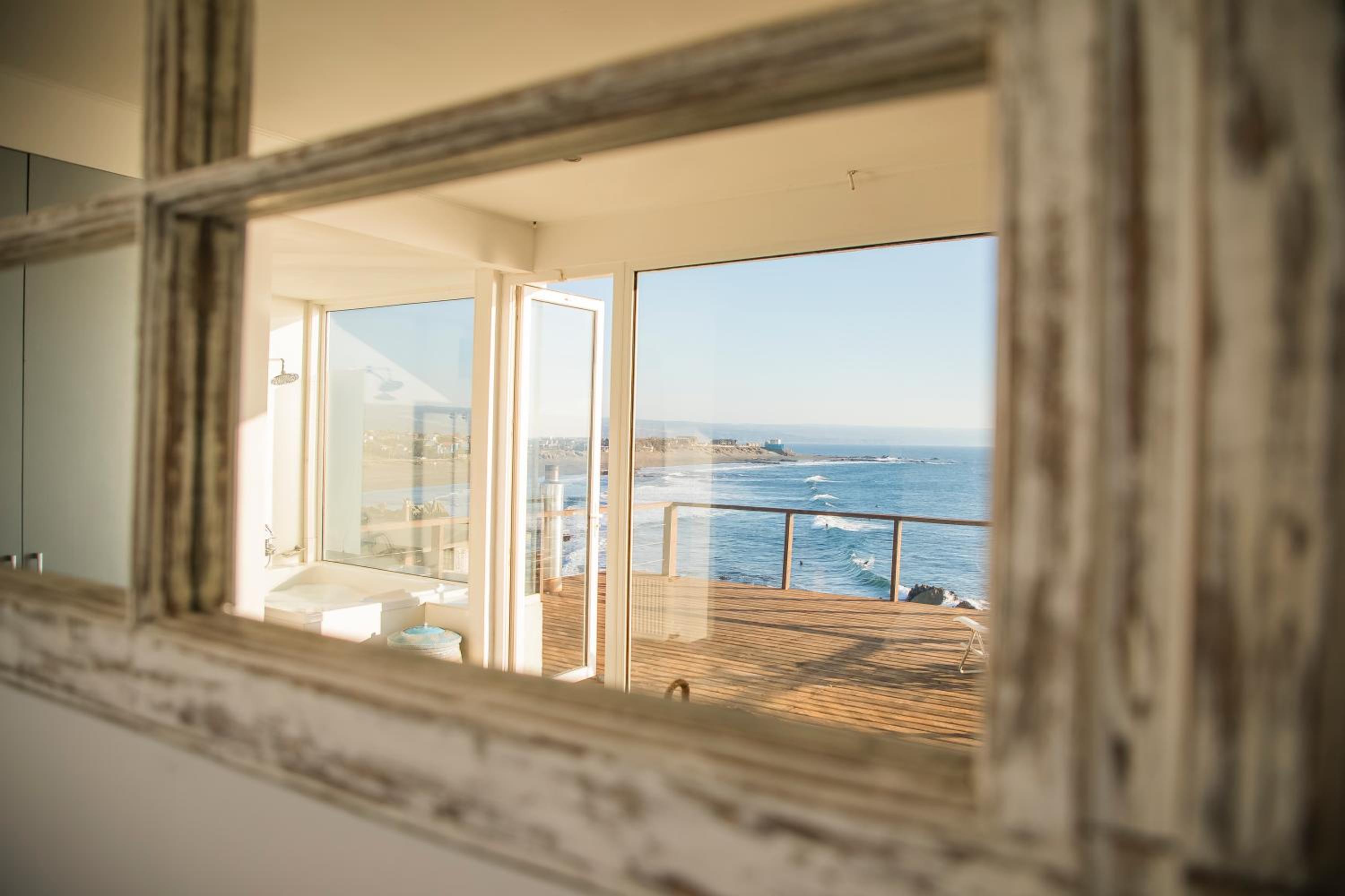 Increíble casa primera línea frente a ola Infiernillo