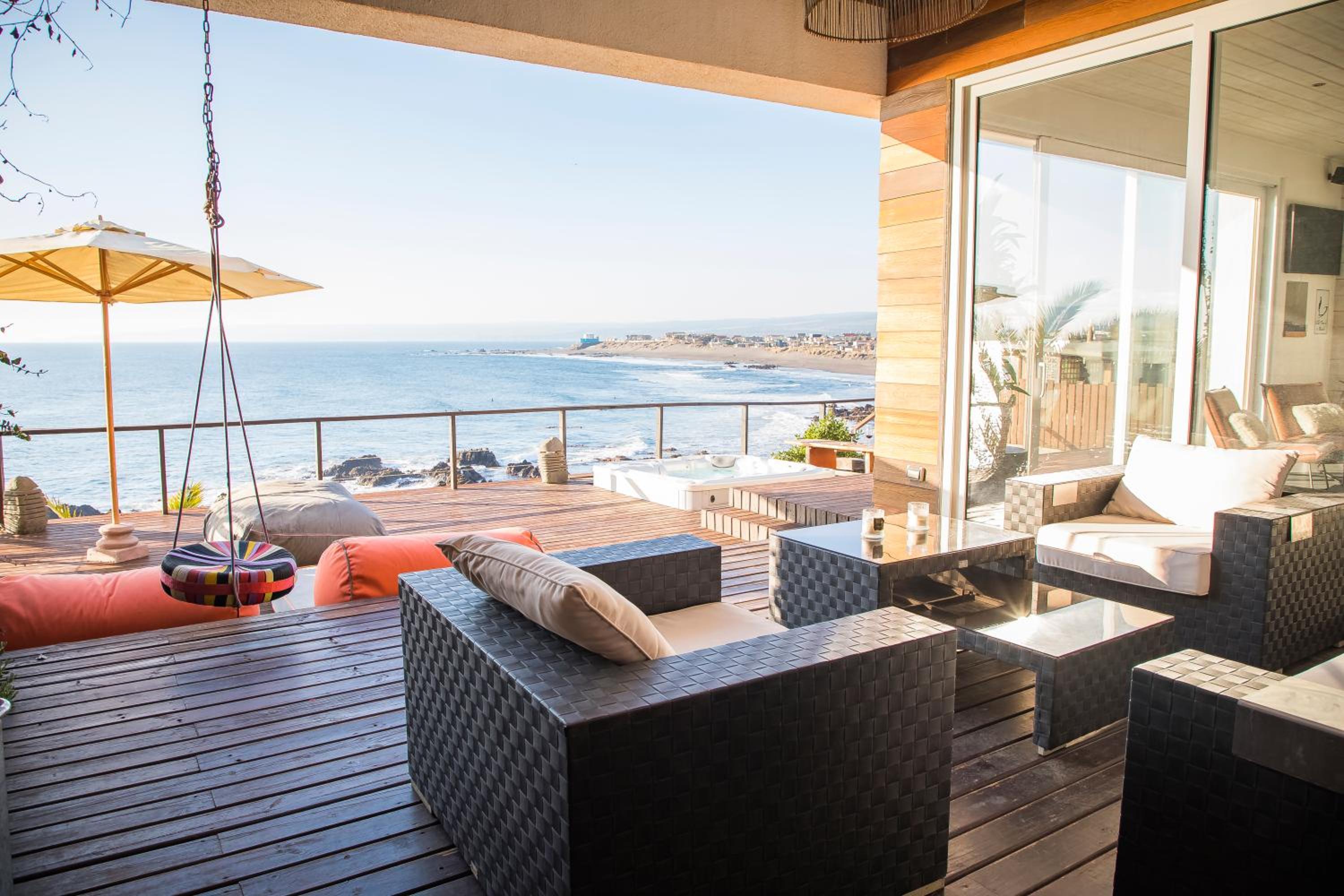 Increíble casa primera línea frente a ola Infiernillo