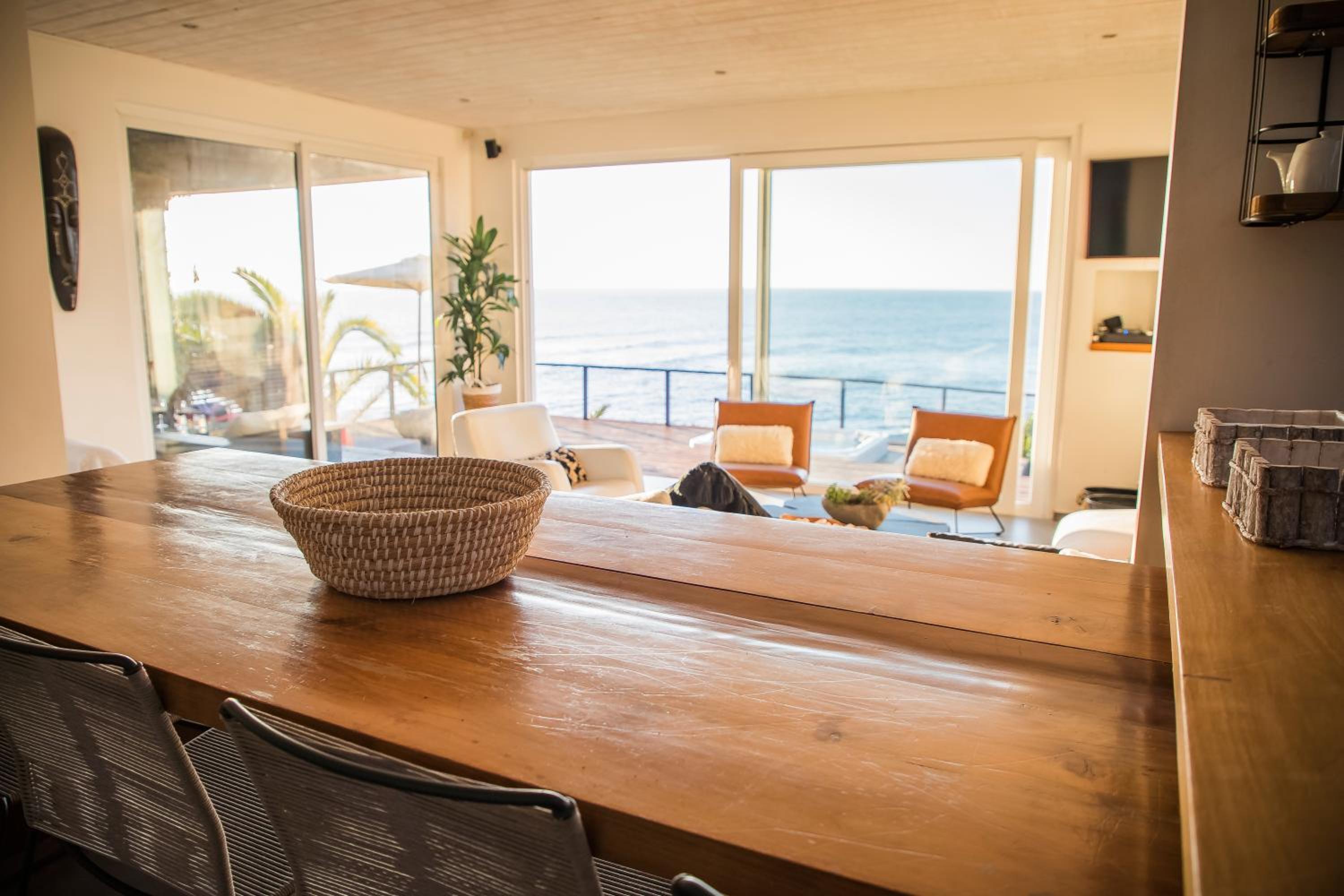 Increíble casa primera línea frente a ola Infiernillo