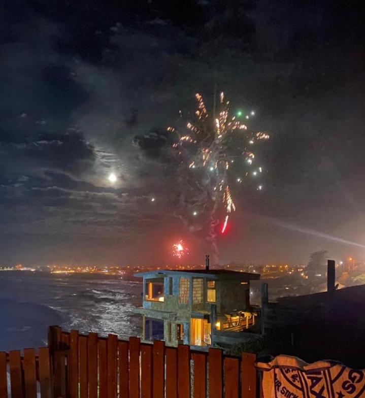 Increíble casa primera línea frente a ola Infiernillo
