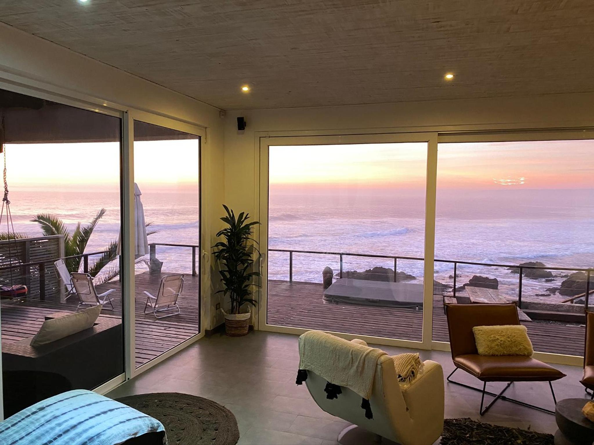Increíble casa primera línea frente a ola Infiernillo