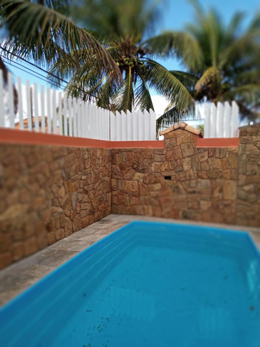 Casa na quadra da Praia de Peruíbe