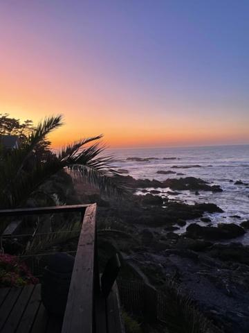 Increíble casa primera línea frente a ola Infiernillo