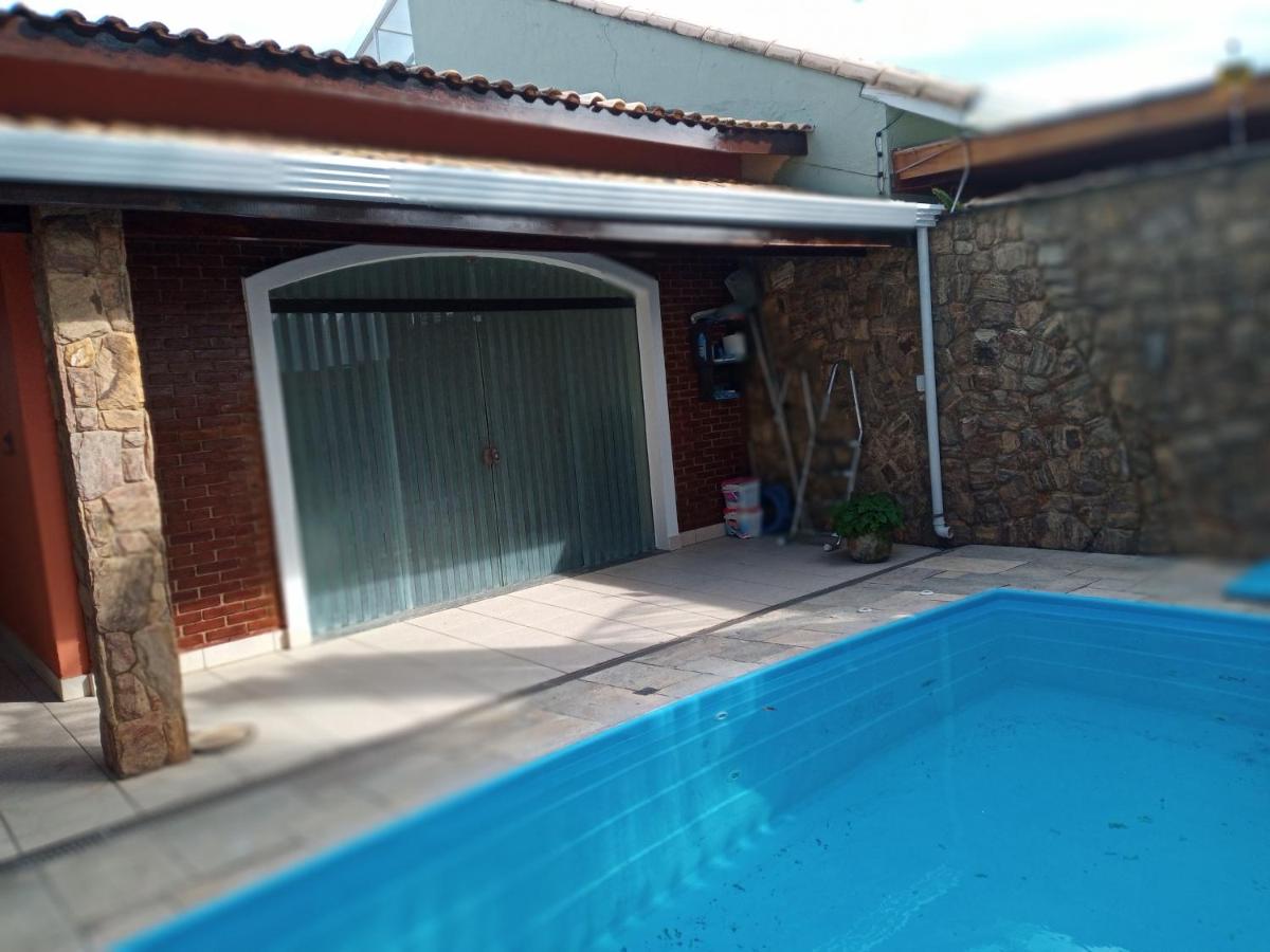 Casa na quadra da Praia de Peruíbe