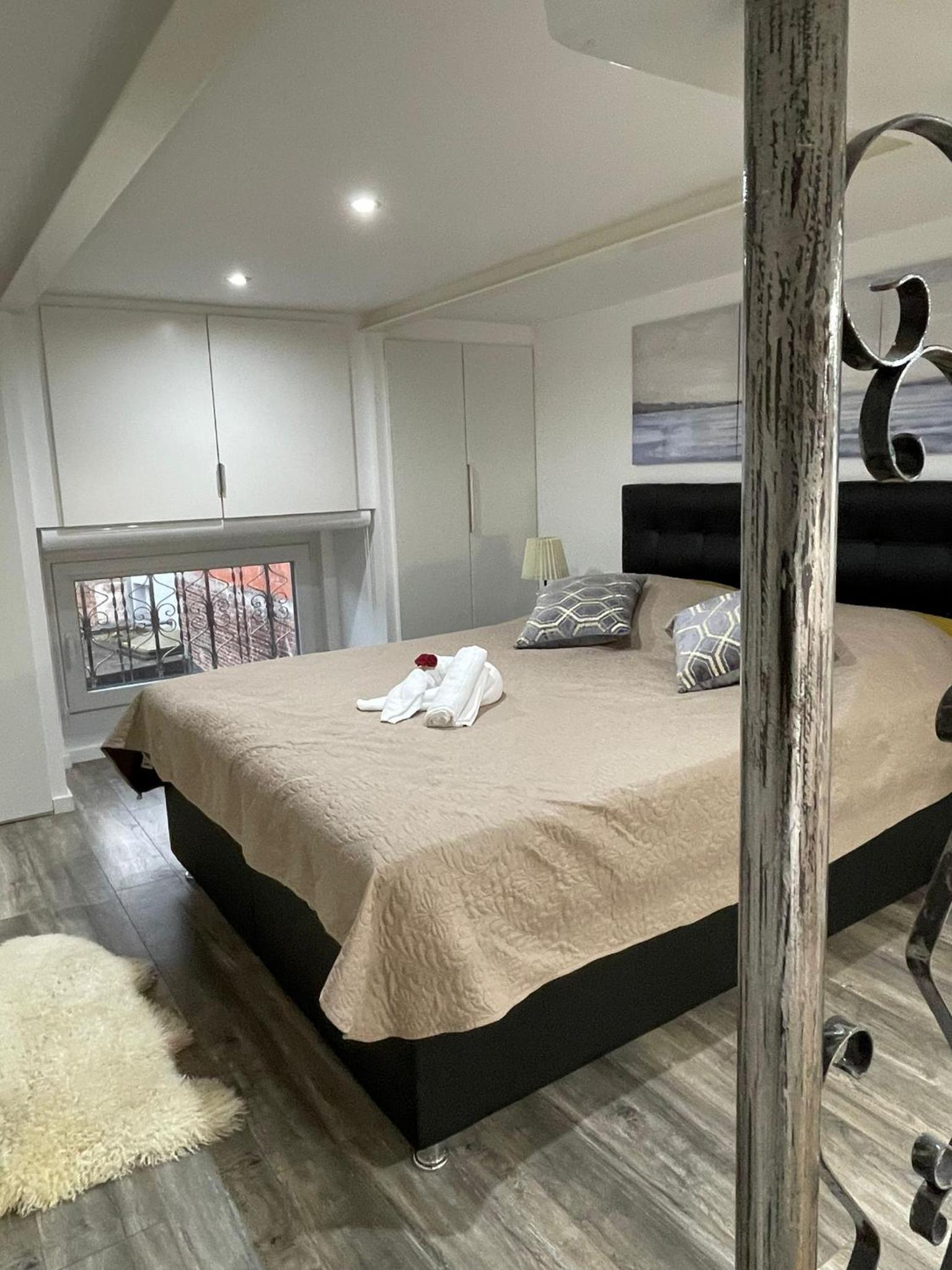 Duplex situé a 2min de la gare du nord
