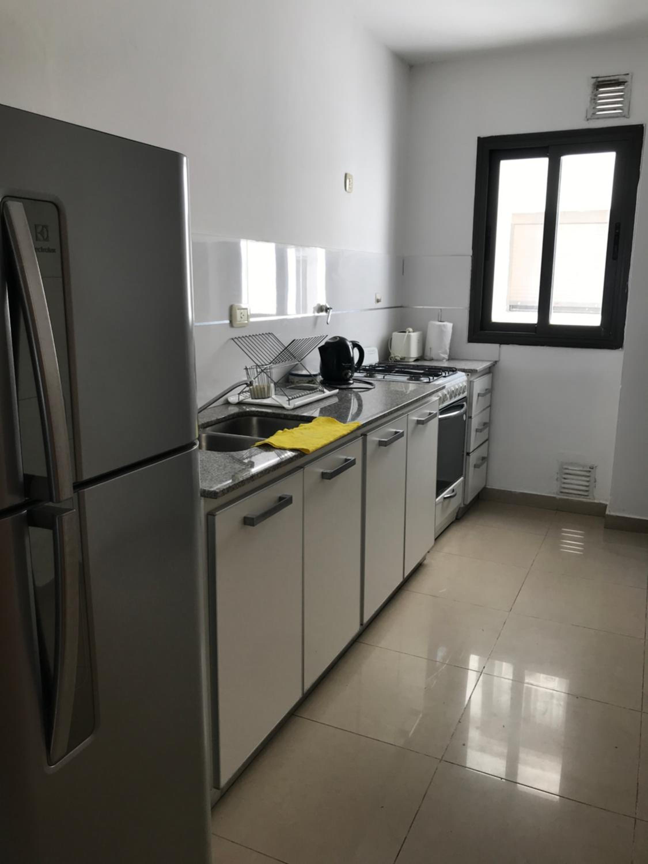 Departamento de categoría en macrocentro Echeverria