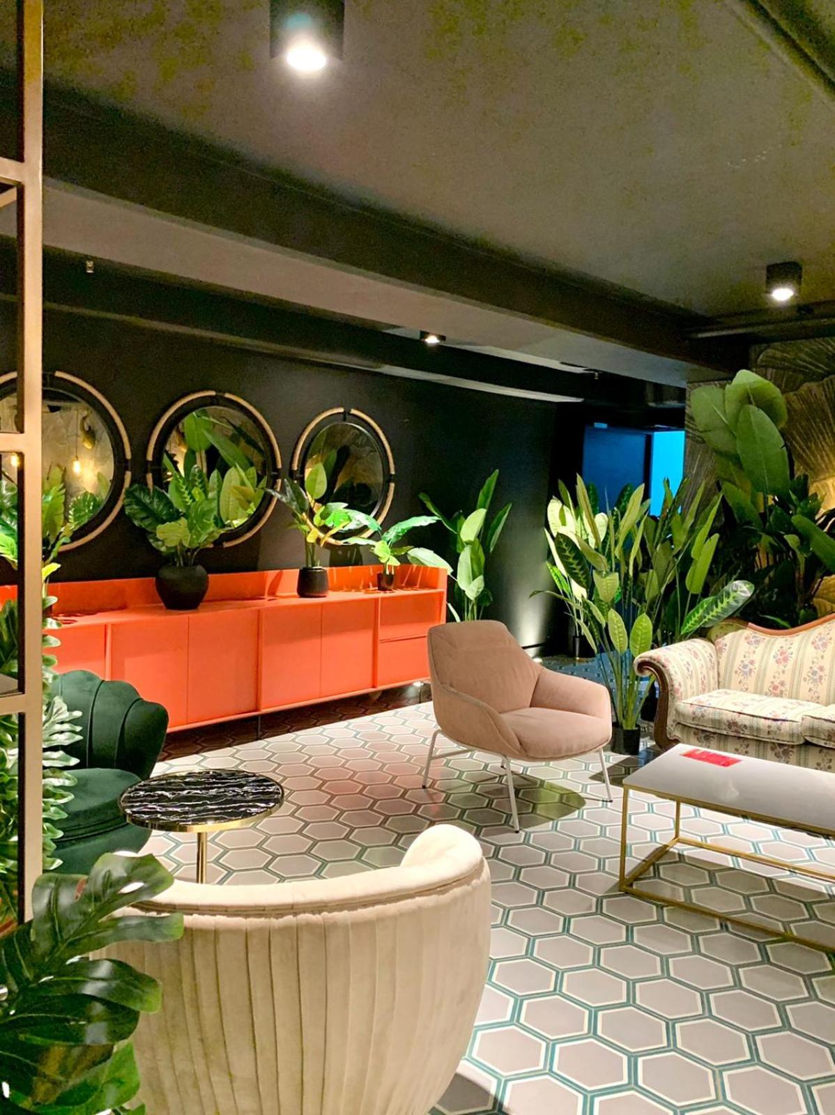Único Apartamento en Nuevo y Moderno Condominio