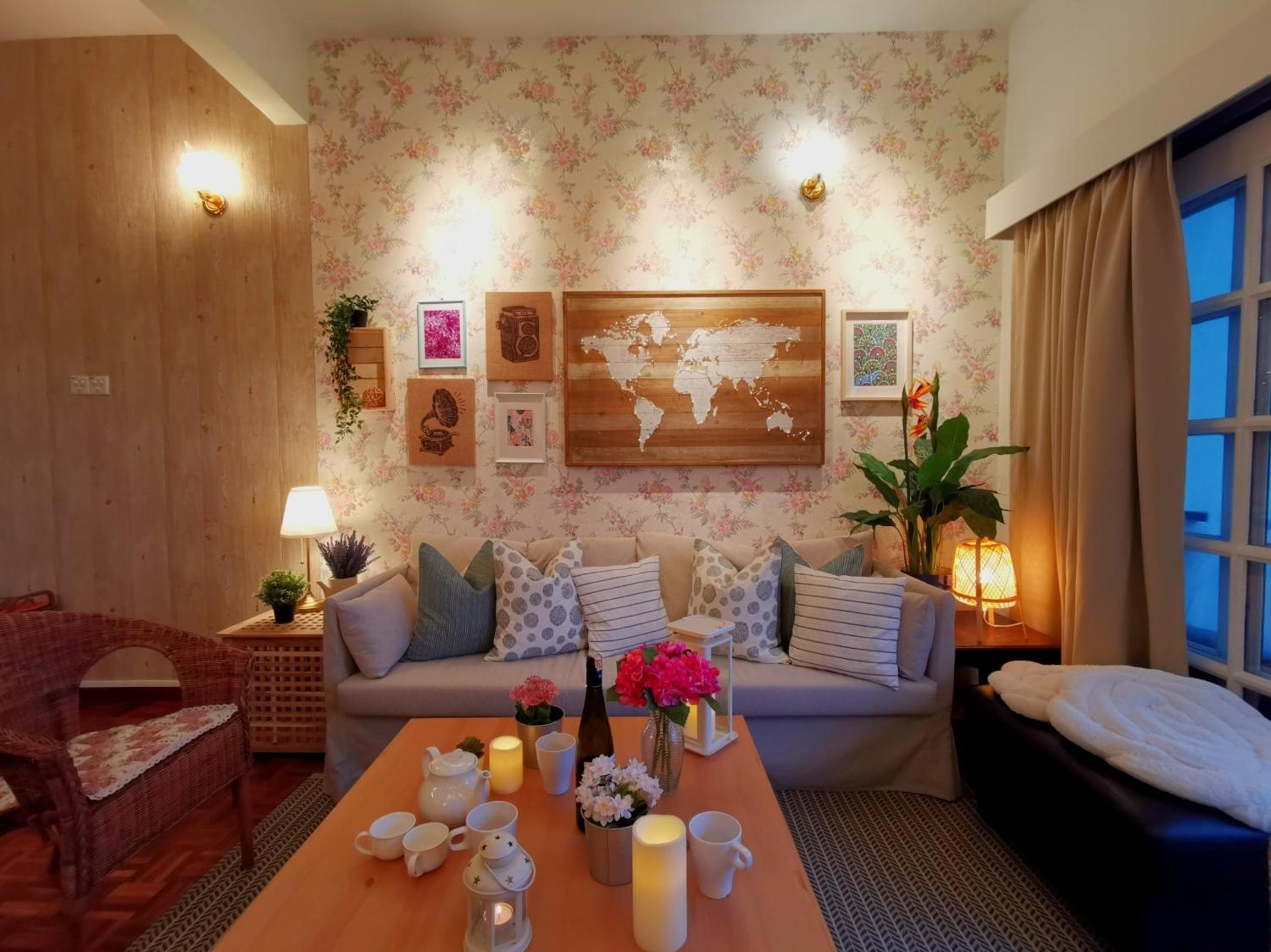 Green Hill Apartment