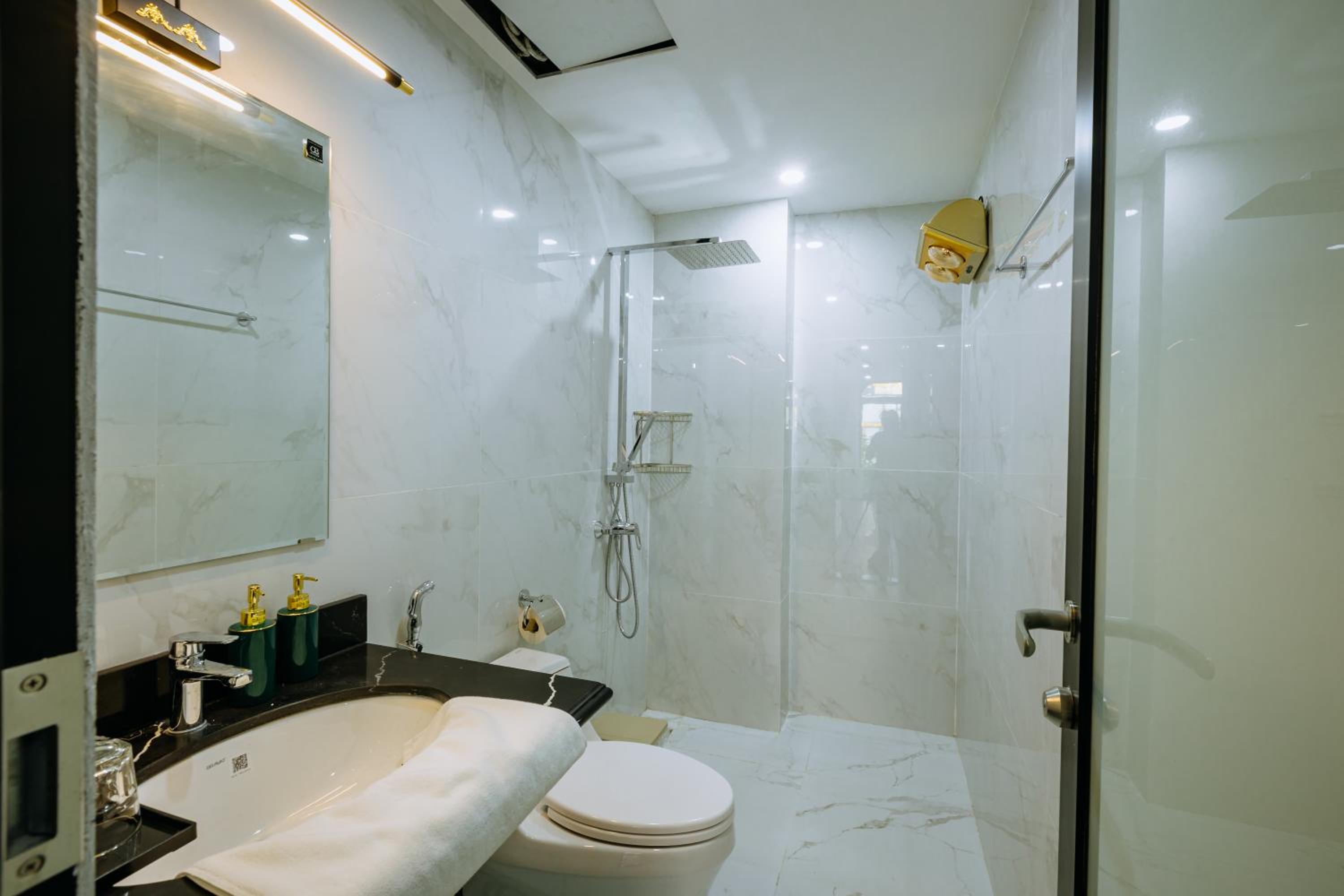 TA Hotel & Apartment