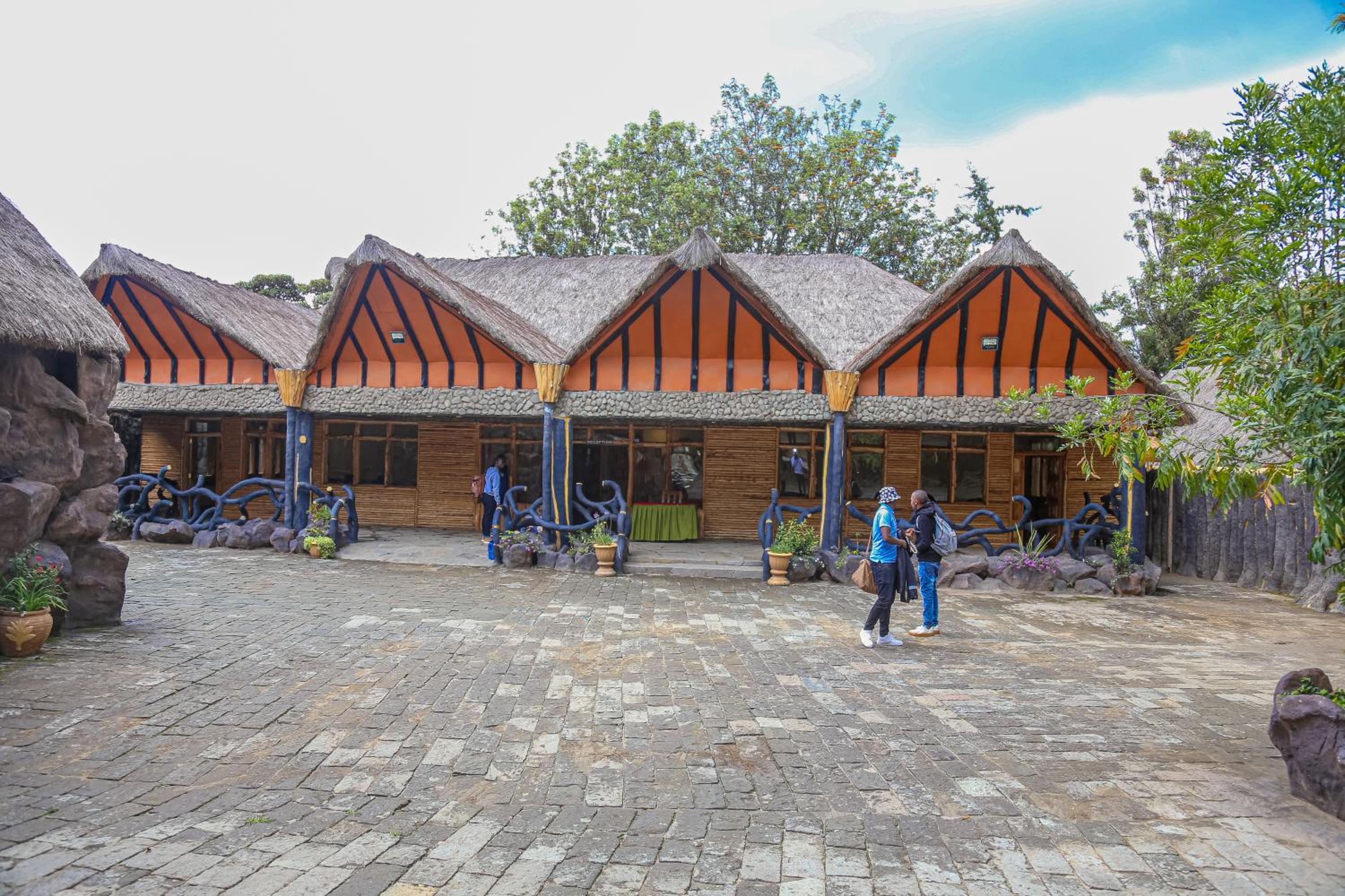 Dovenest Lodge
