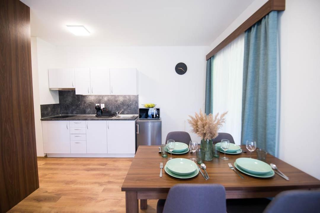 Galeria Apartments view 4