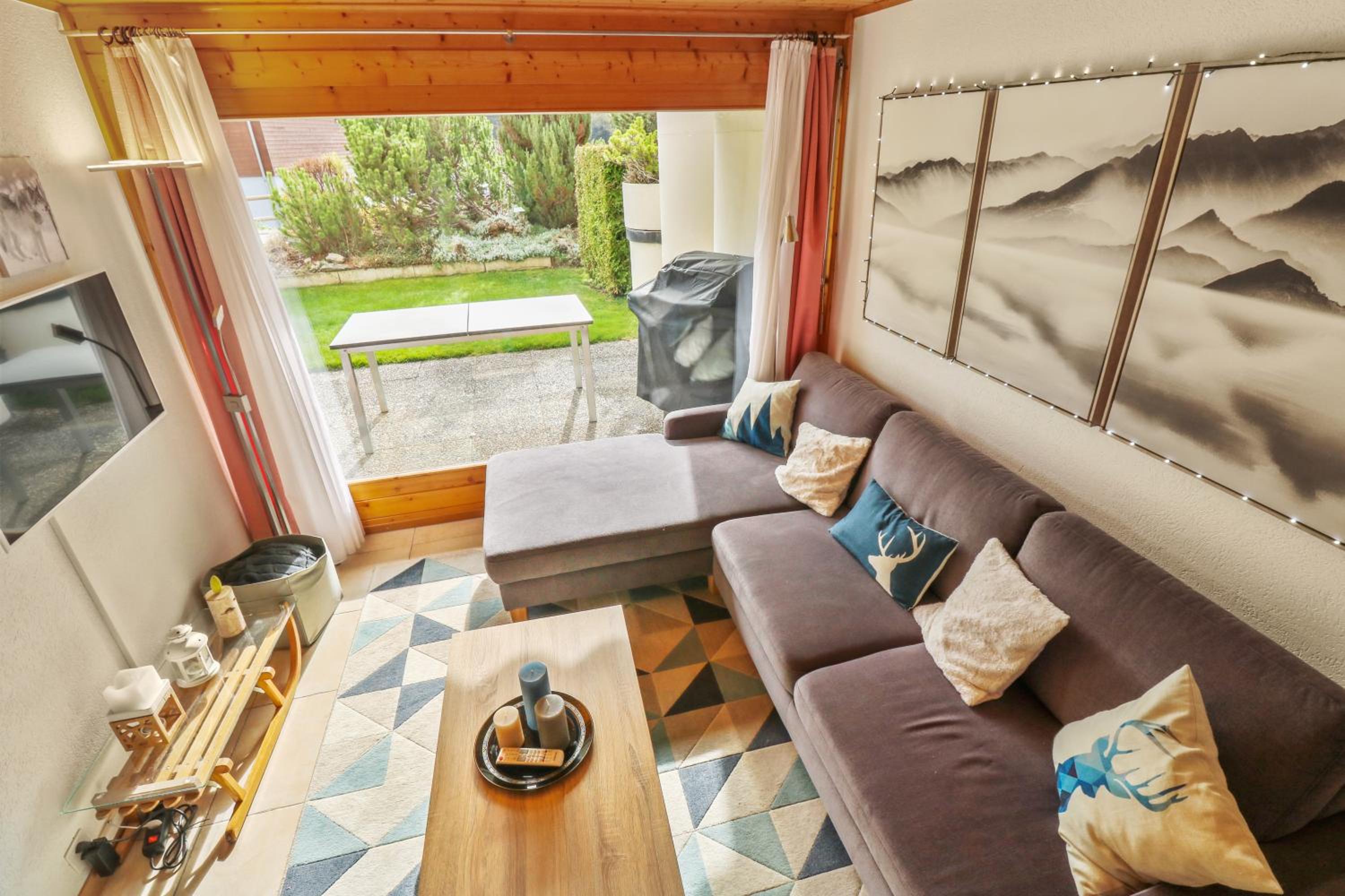 Superbe appartement avec parking couvert gratuit view 2