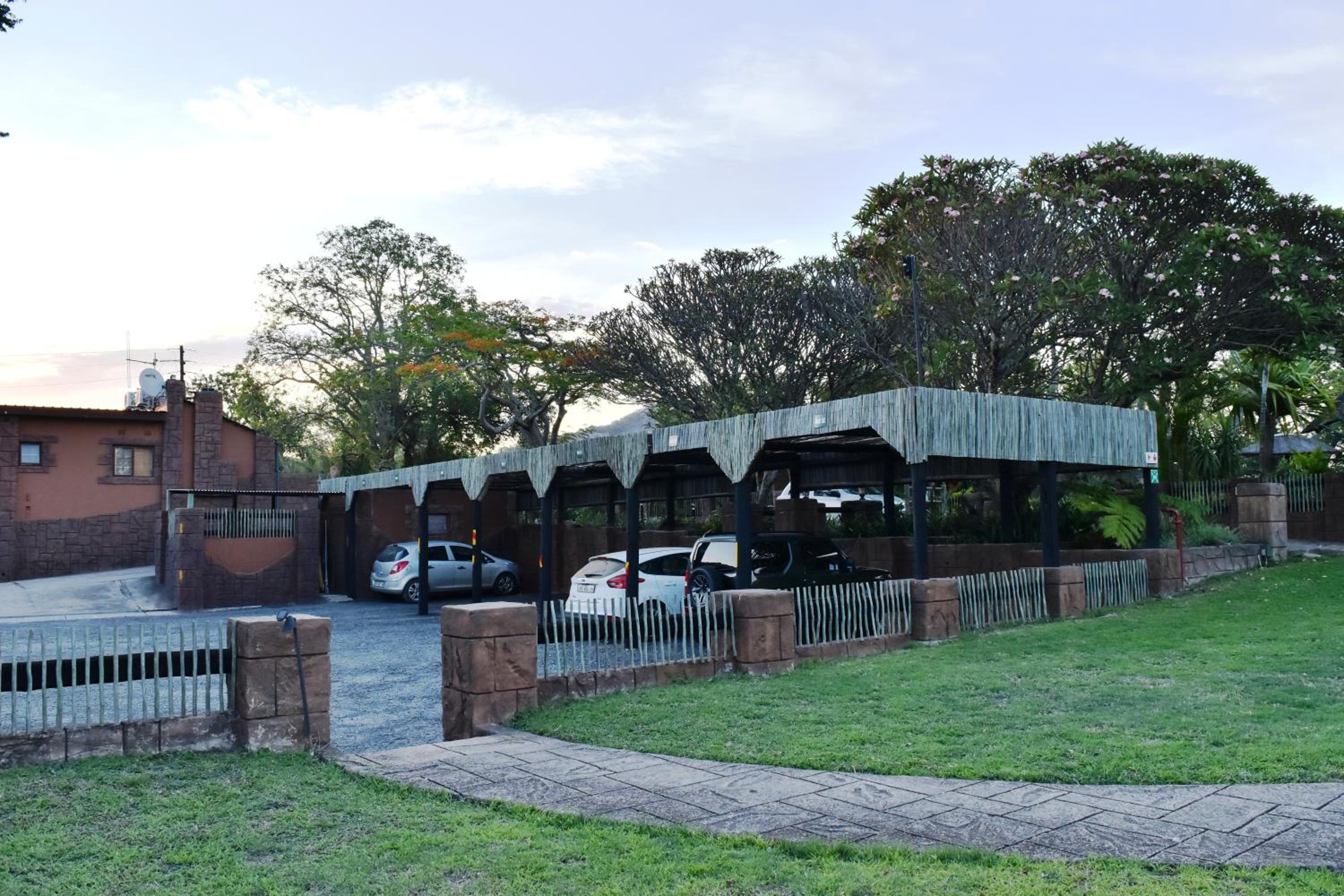 Tipperary Game Lodge - Mbombela view 5