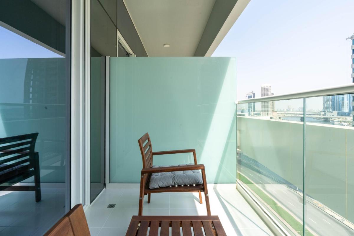 Pristine 1 BR at Reva Residences