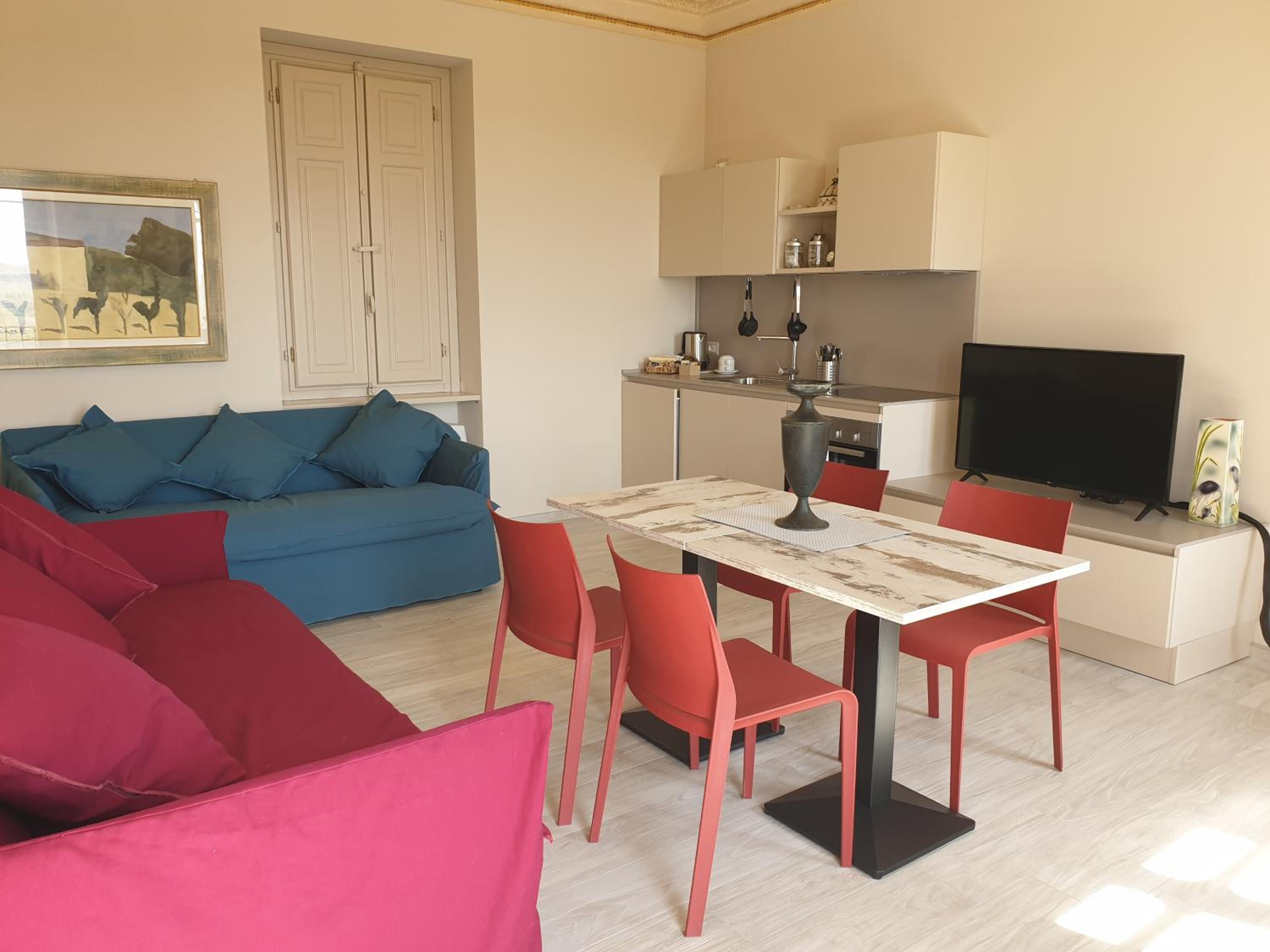 OLIVOLA APARTMENTS