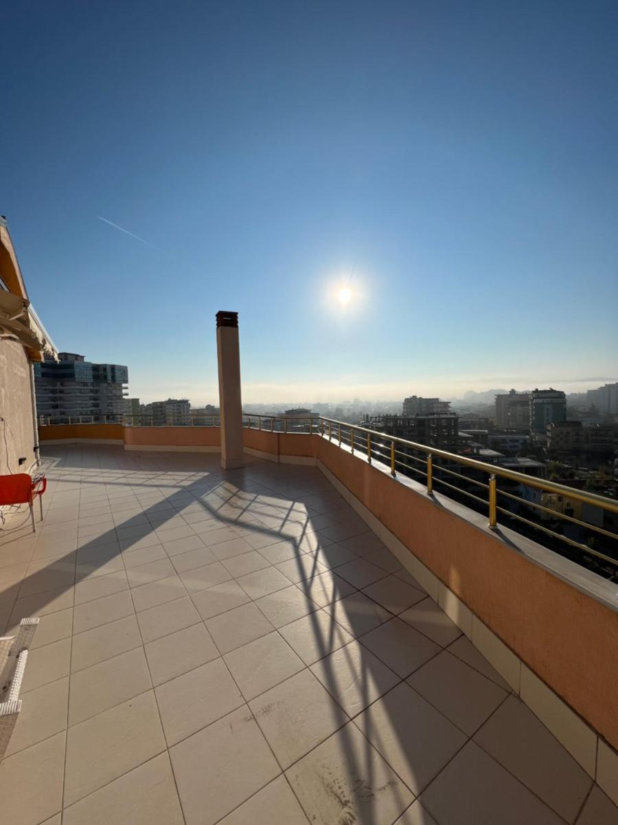 Luxury Rooftop Apartament photo 2