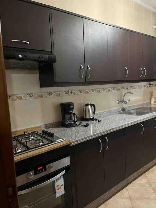 Appartement Haut Standing front de mer, couples mariés view 4