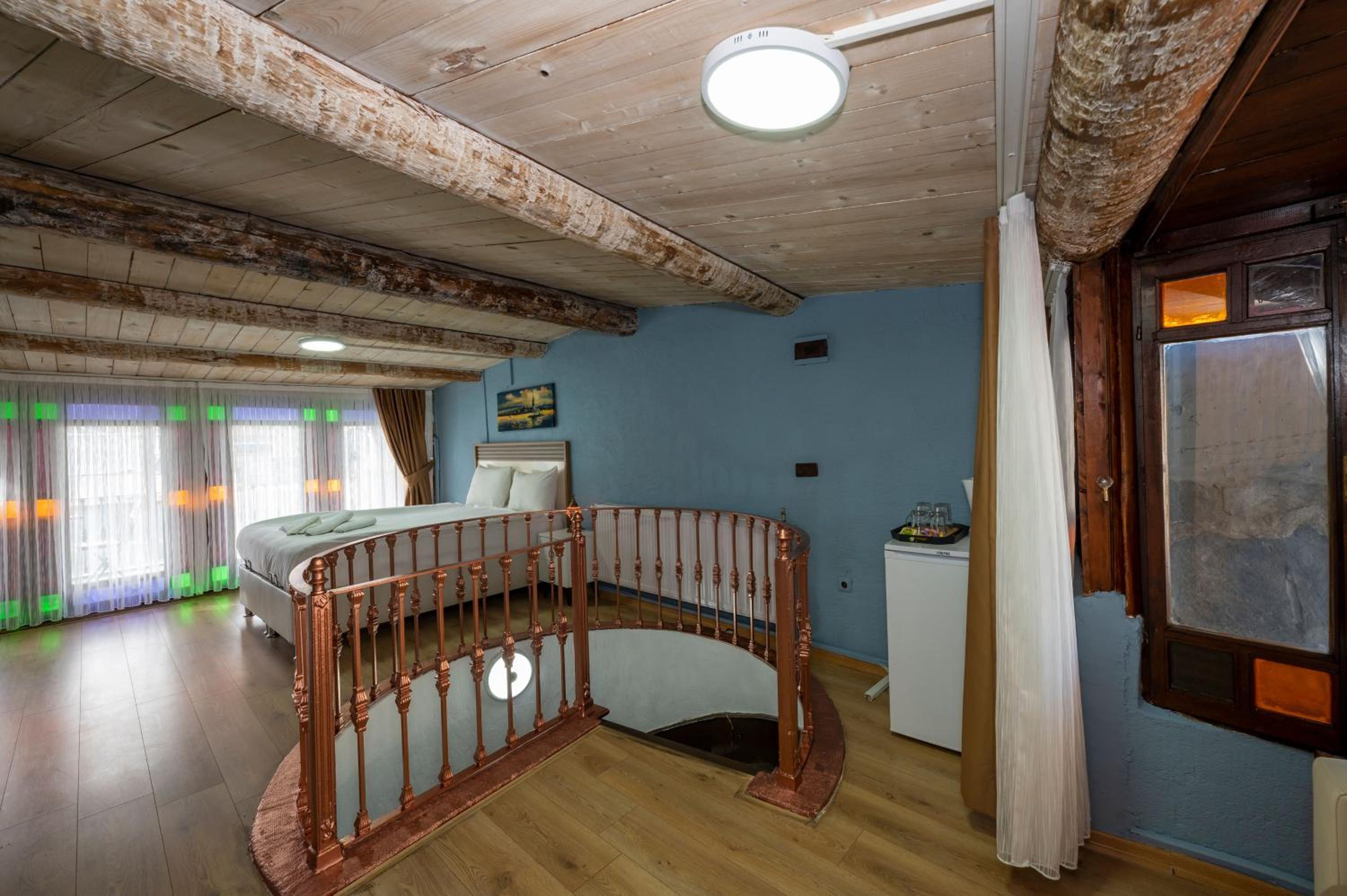 Taksim Antique Otel - Image 6