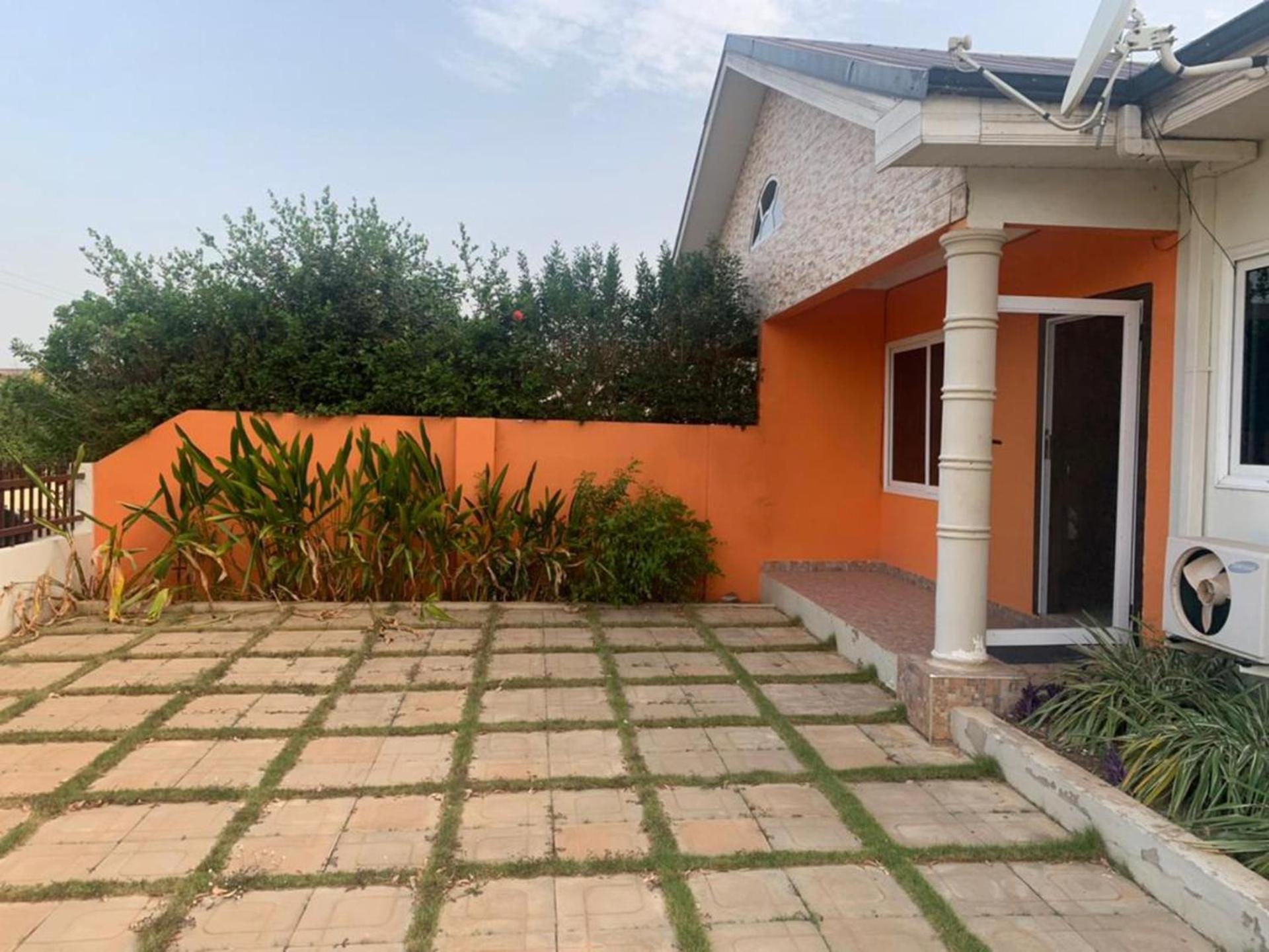 Remarkable 2-Bed House in Danfa Oyarifa view 5