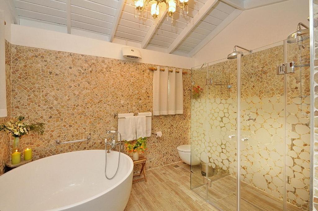 Pina Balev Inn