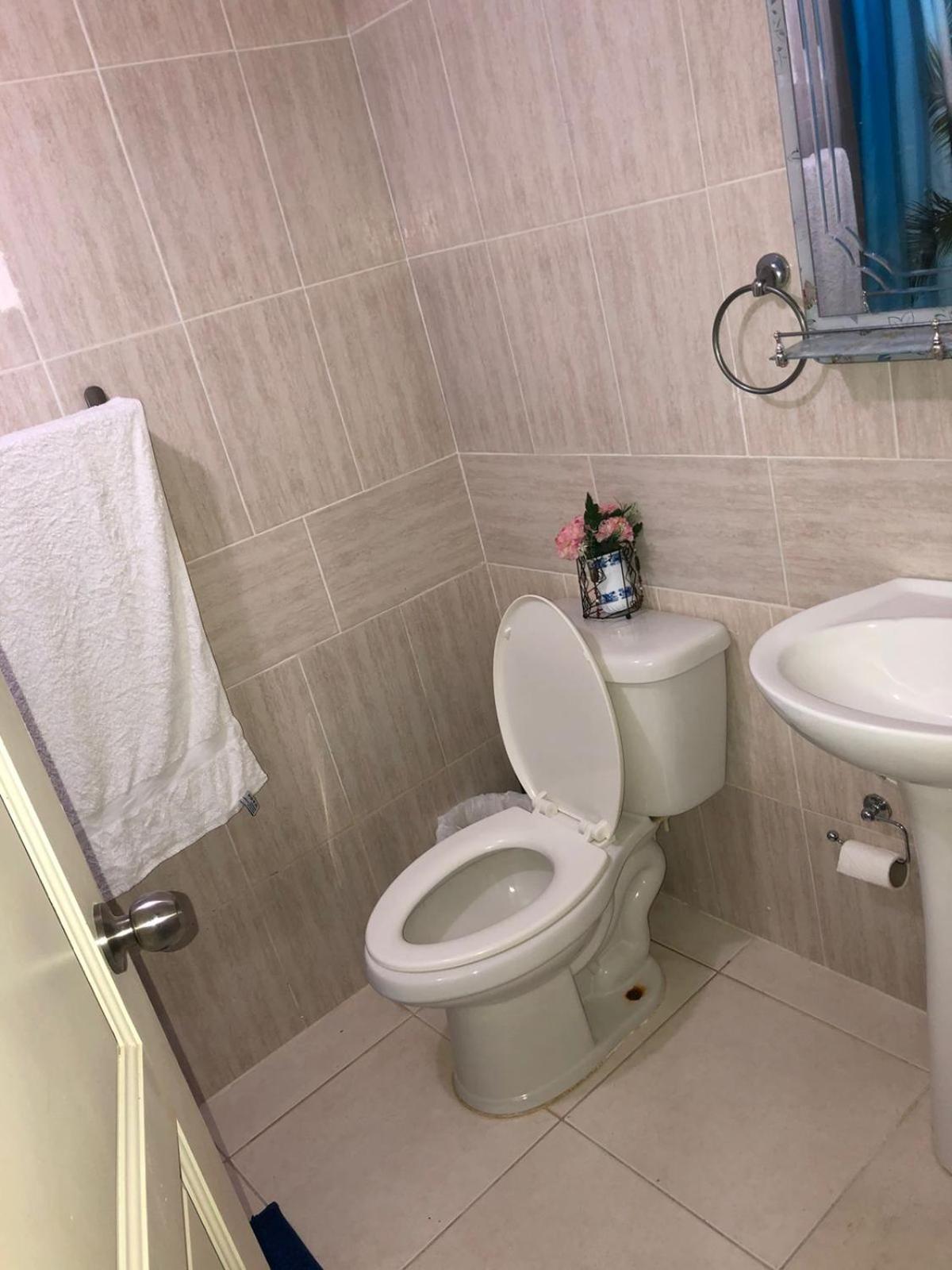 Hermoso Apartamento Carmen Renata III a 10 minutos de Embajada Americana - Photo 54