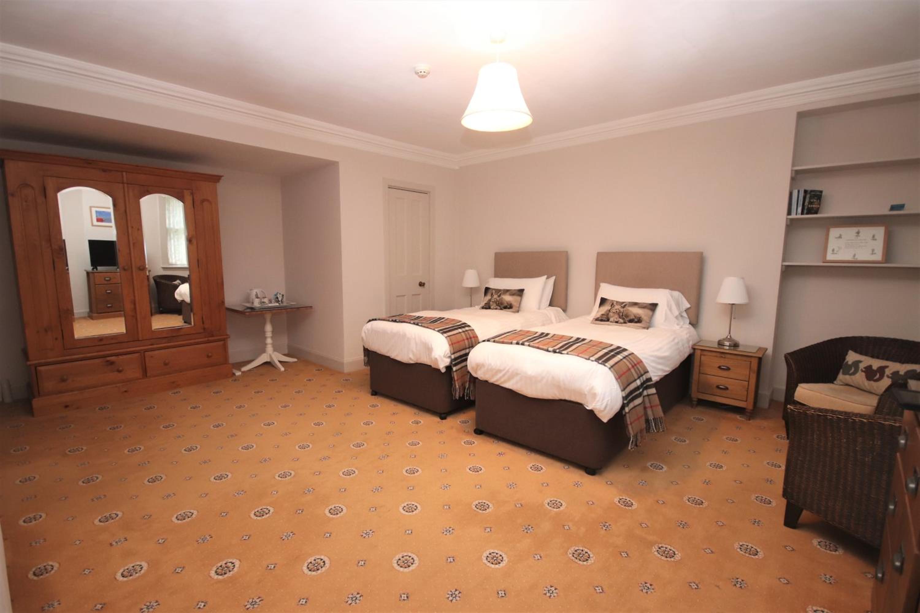 Inglestone House Guest House