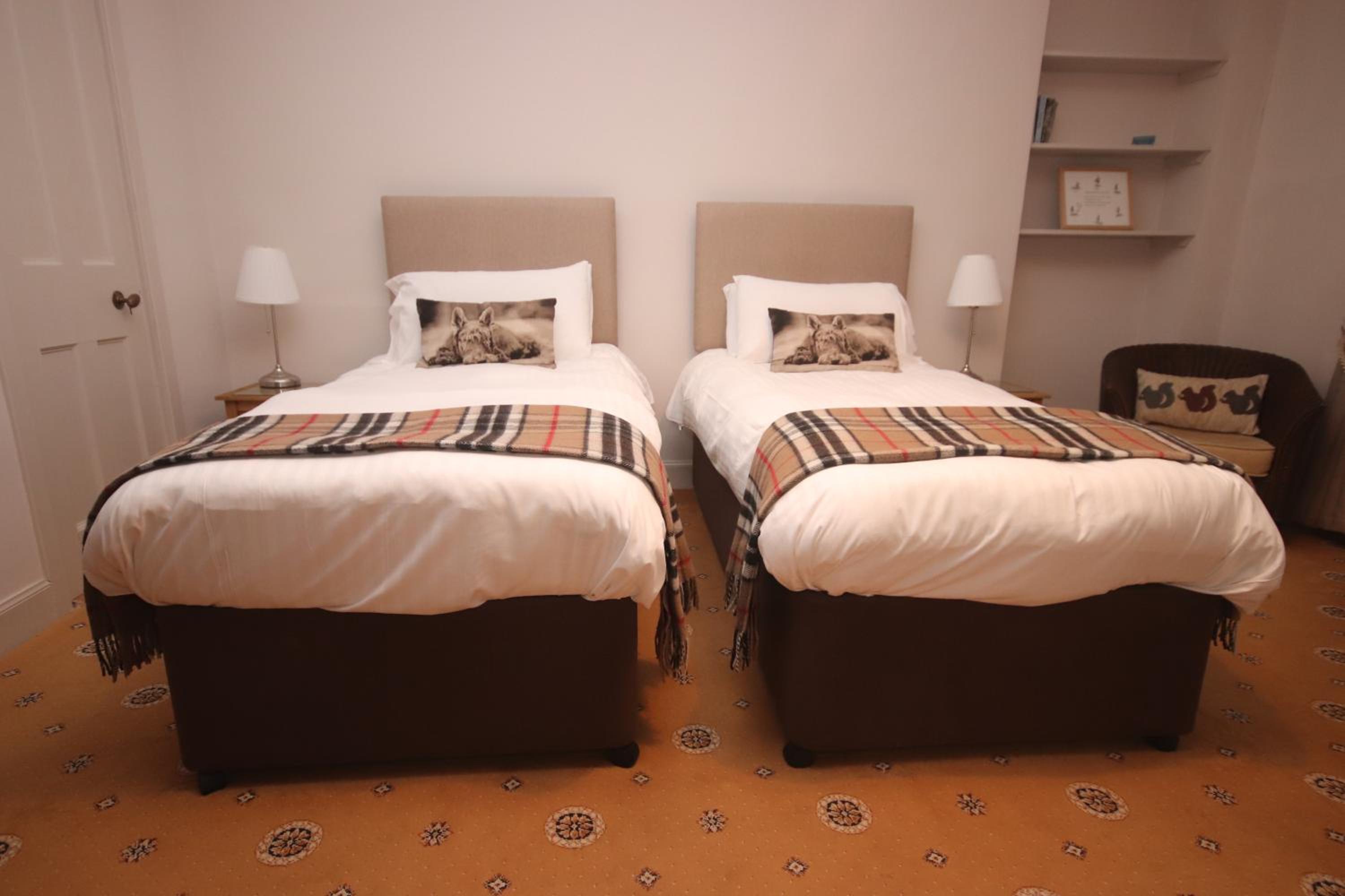 Inglestone House Guest House