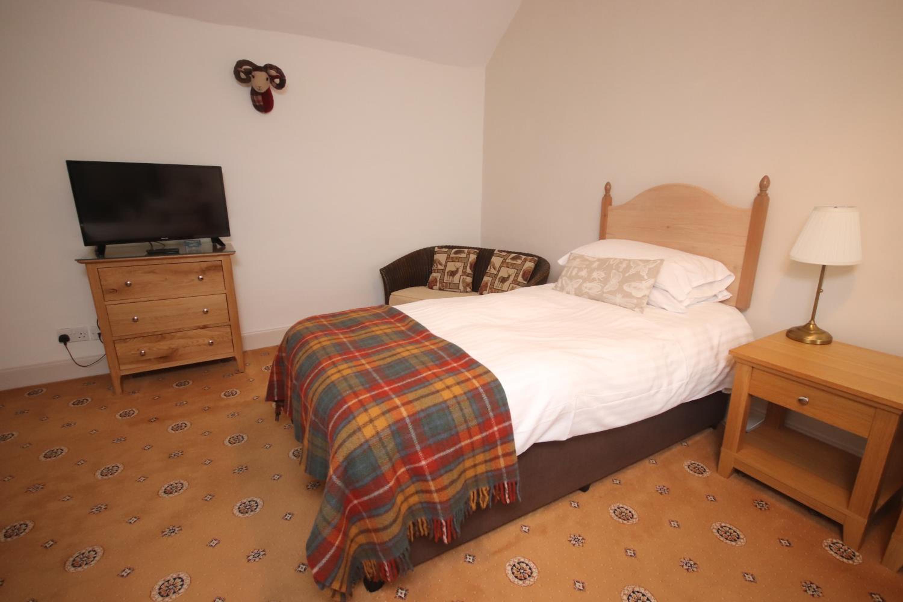Inglestone House Guest House