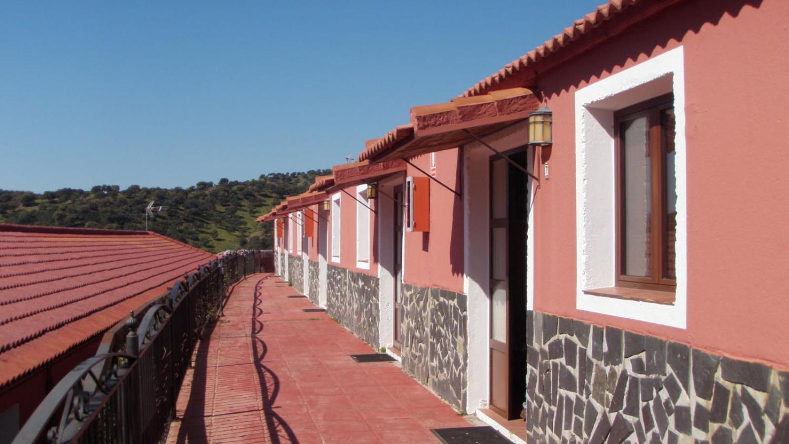 Villa Rural Sierra Hueznar view 3