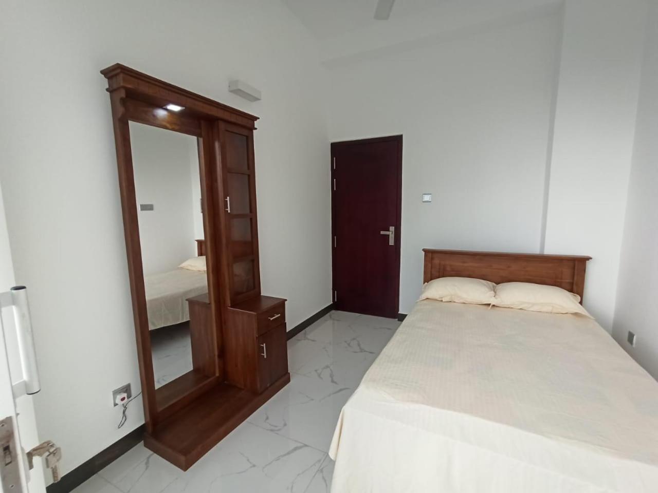 3 bedroom fully furnished apartment - Vel residencies view 4