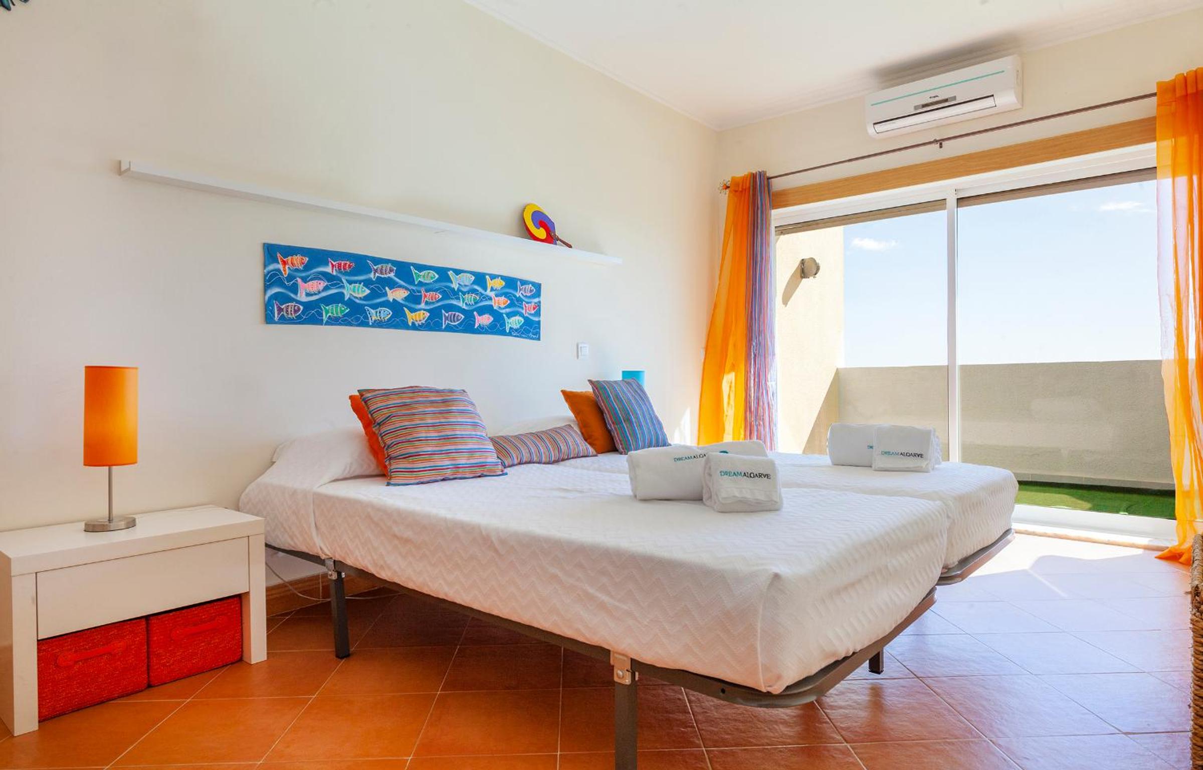 A44 - Sol e Mar Apartment in Lagos view 5
