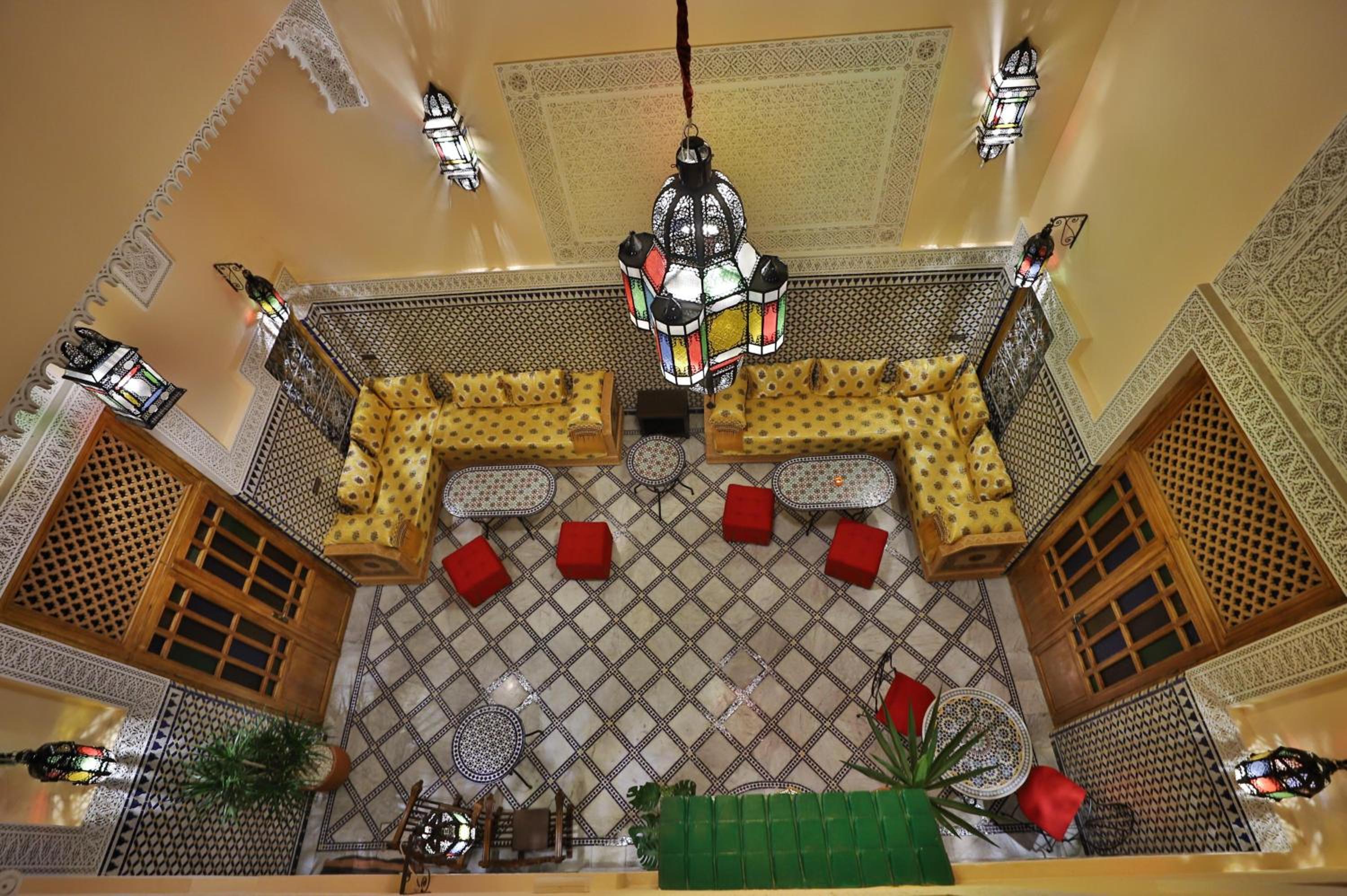 lounge