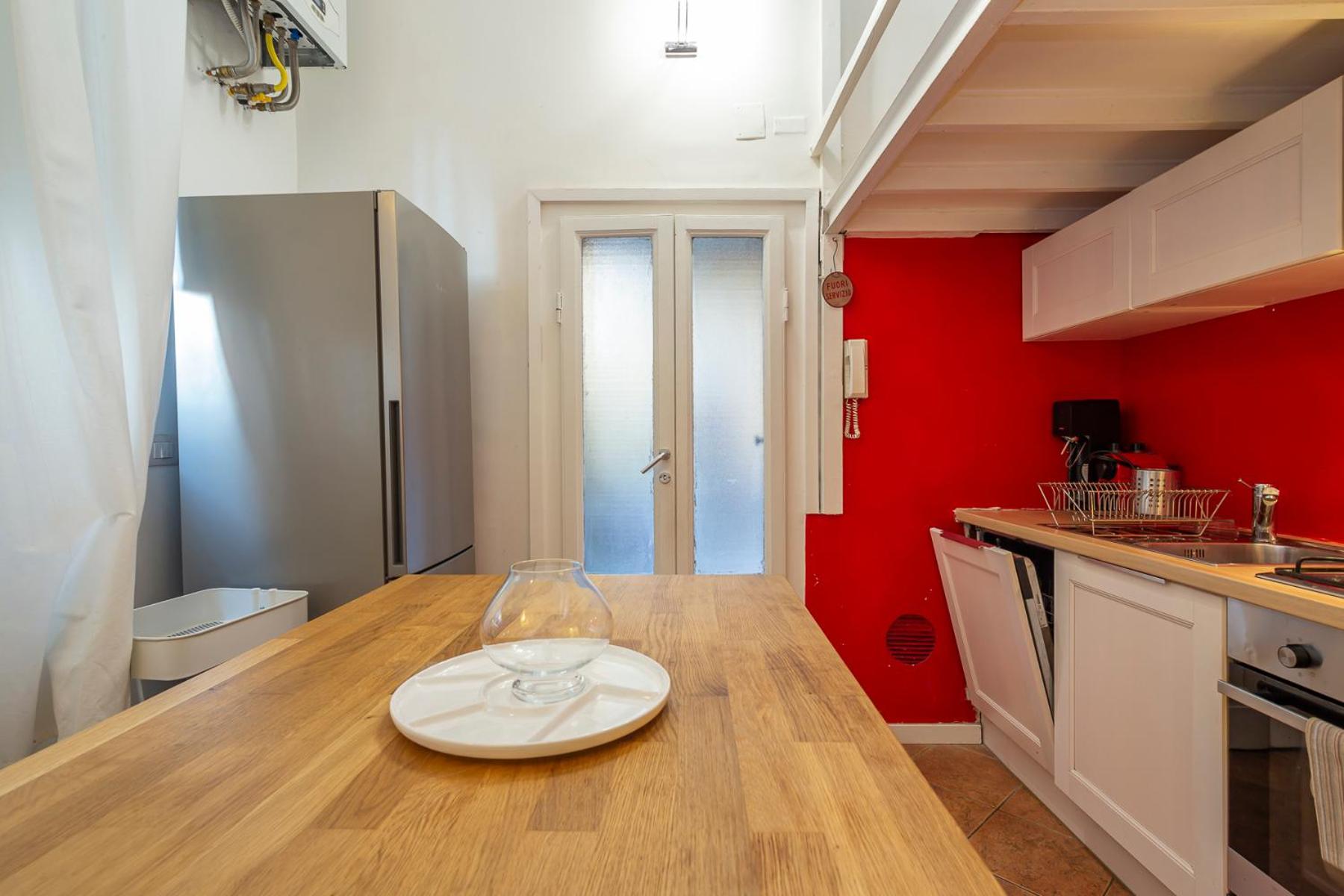 [Flat in Isola] De Castillia 22